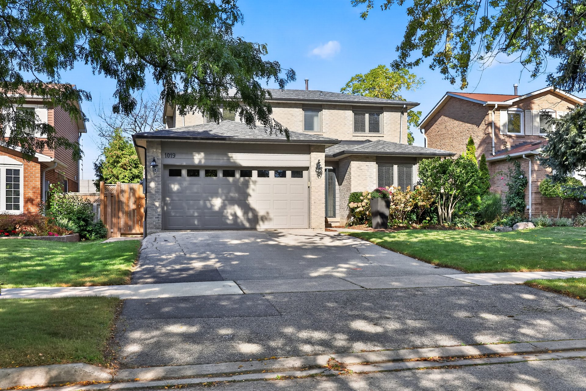 1019 Mesa Cres