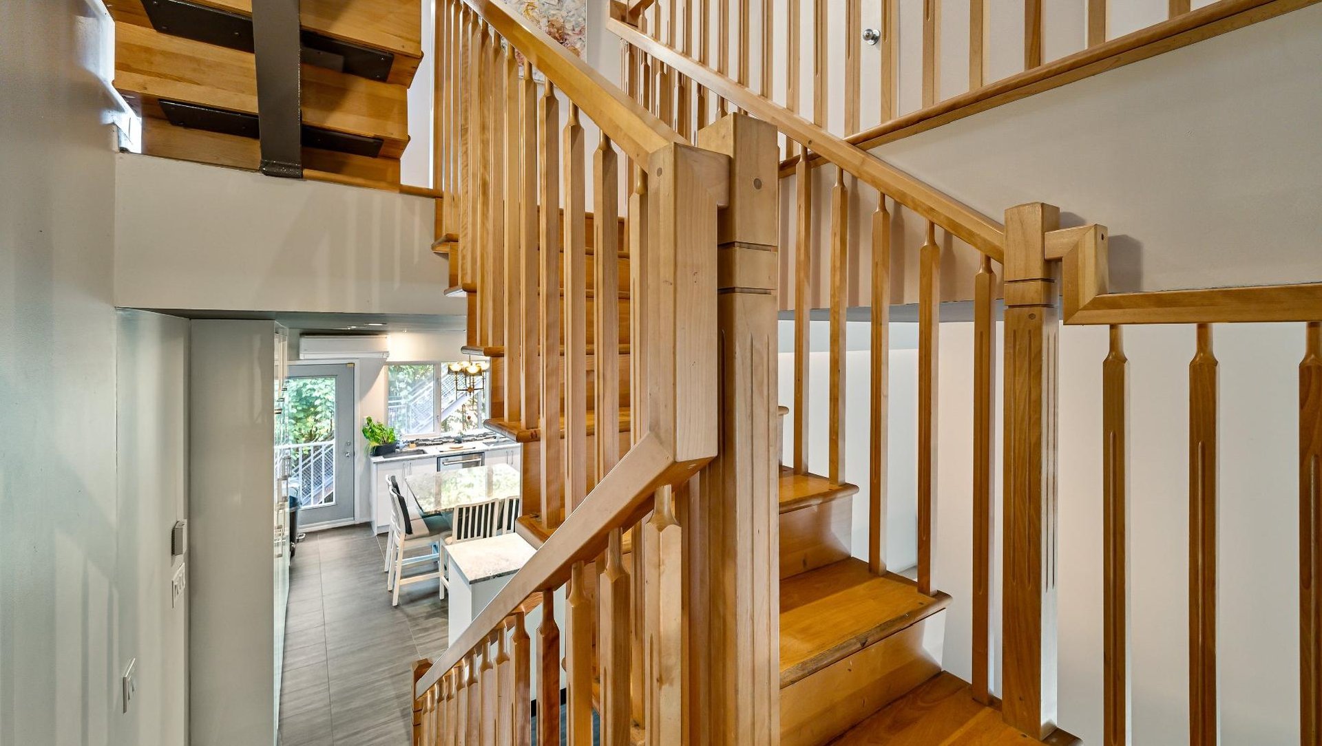 Outremont | Townhouse with two rooftop terraces
