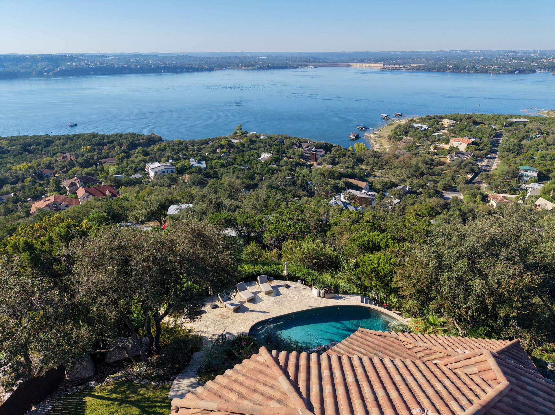 13907 Panorama Dr