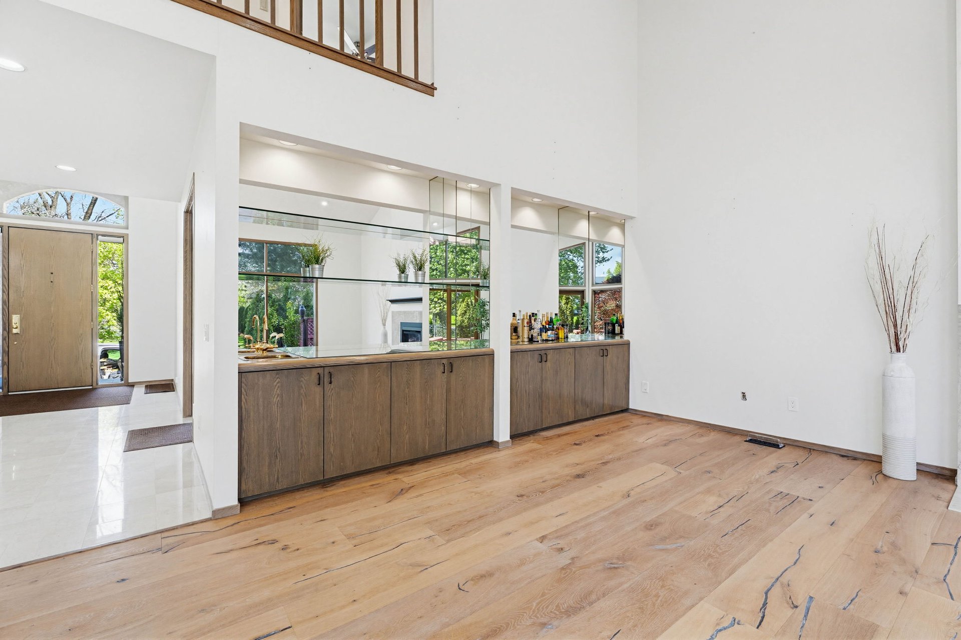 1743 Beechwood Way