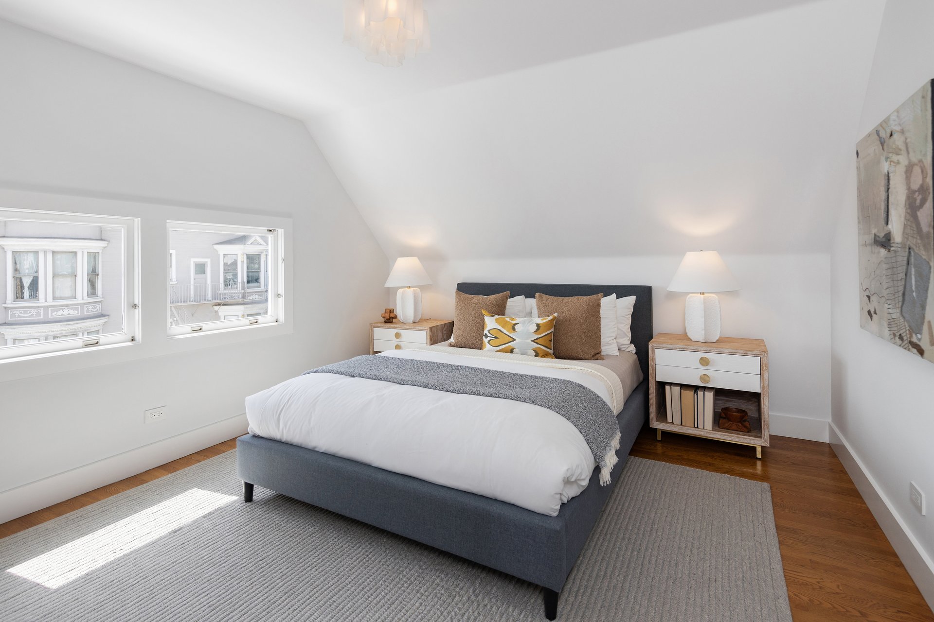 Pacific Heights Edwardian on a Prime Flat Block