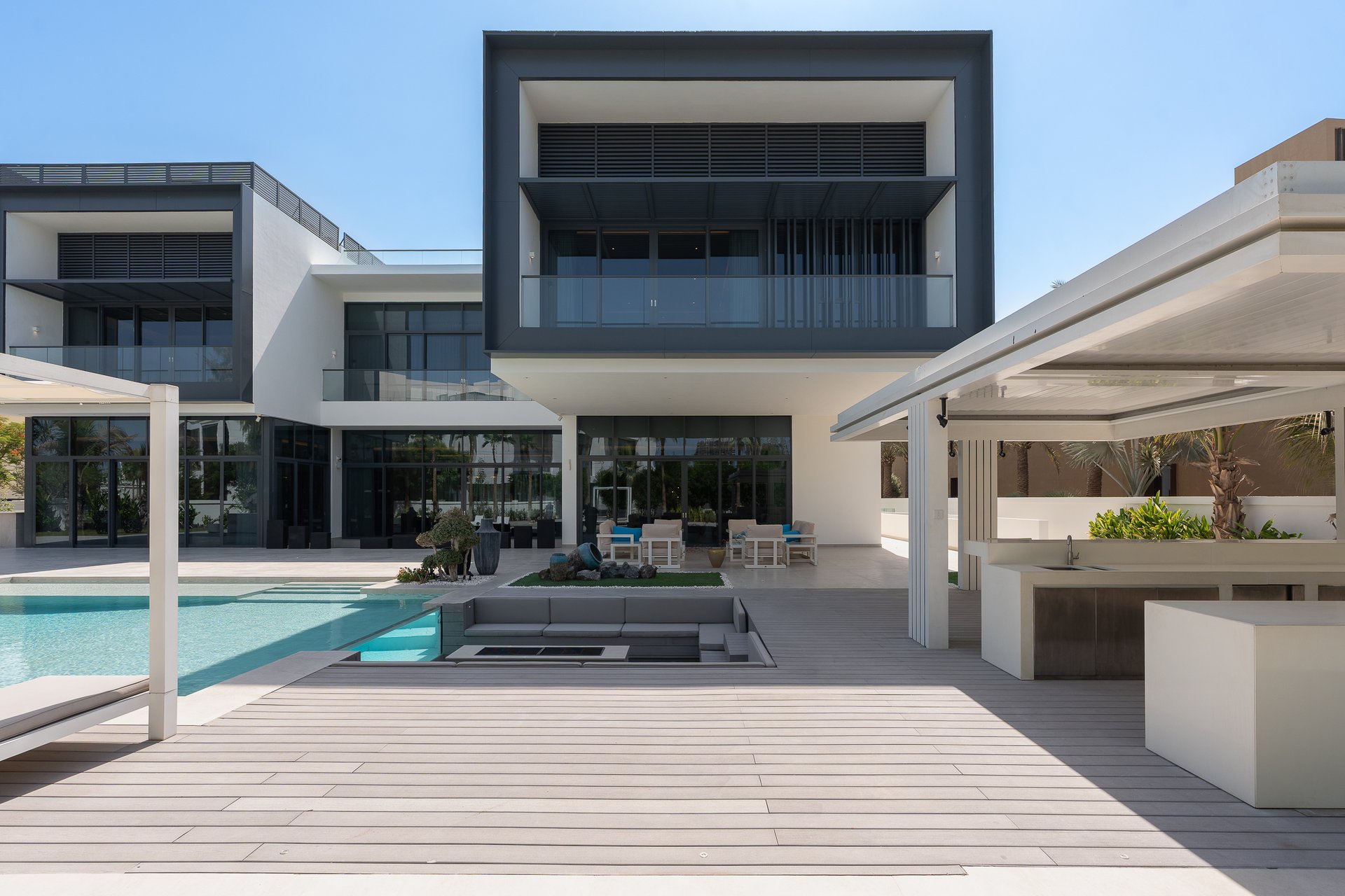 Dubai Hills View Mansion 