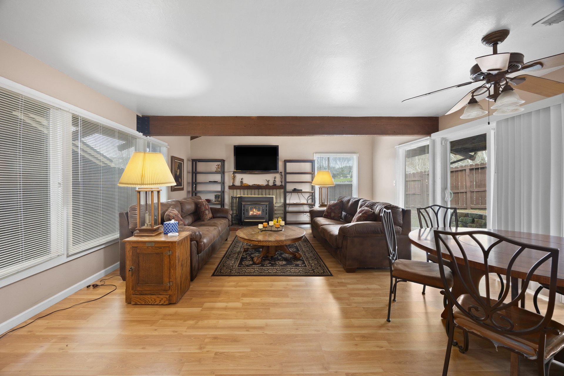 Charming Updated Condo in Bear Valley Springs – 101 Meadow Lakes
