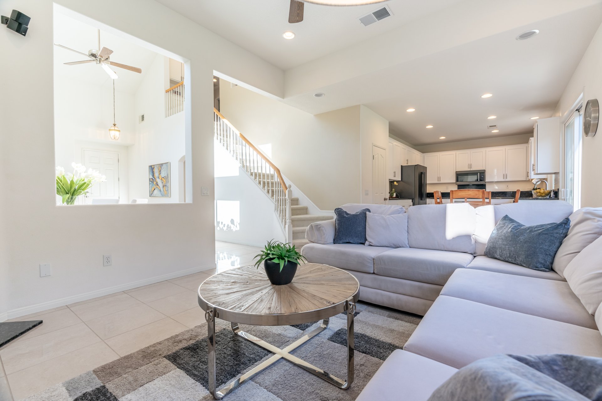 4406 Camino De La Rosa
