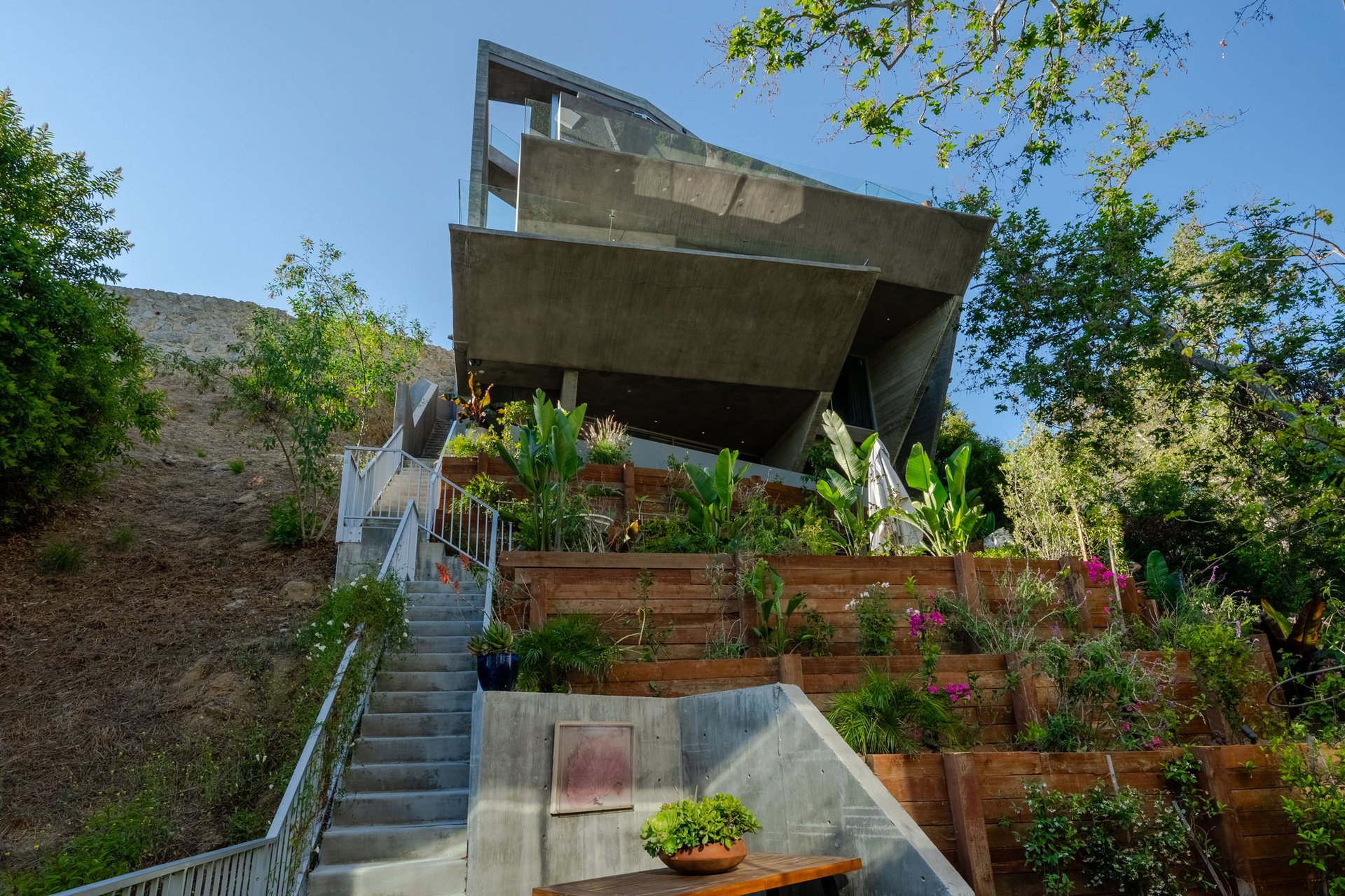Hollywood Grotto