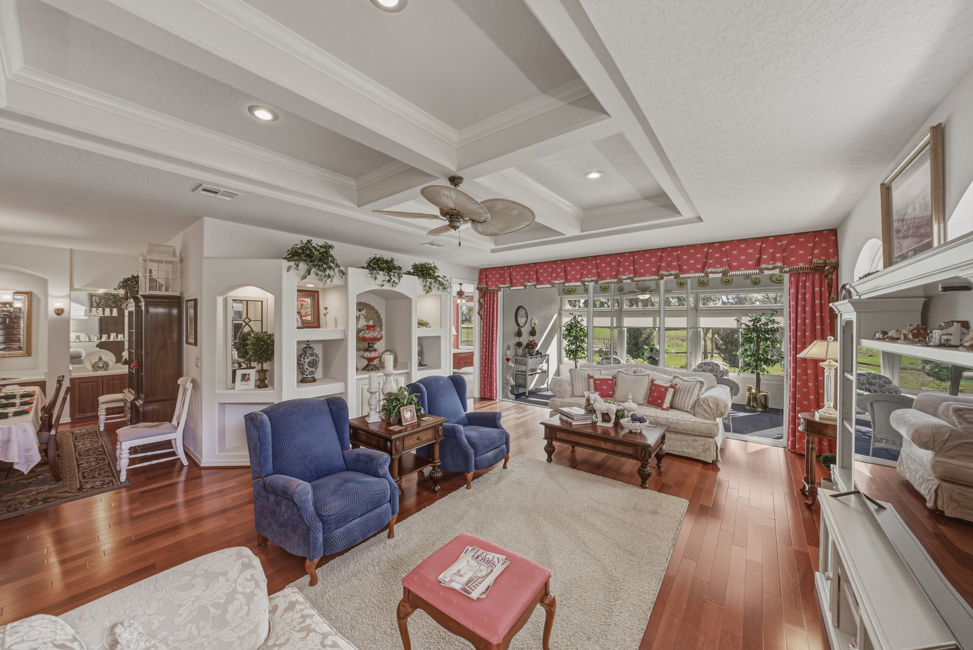 12410 WOODLANDS CIR