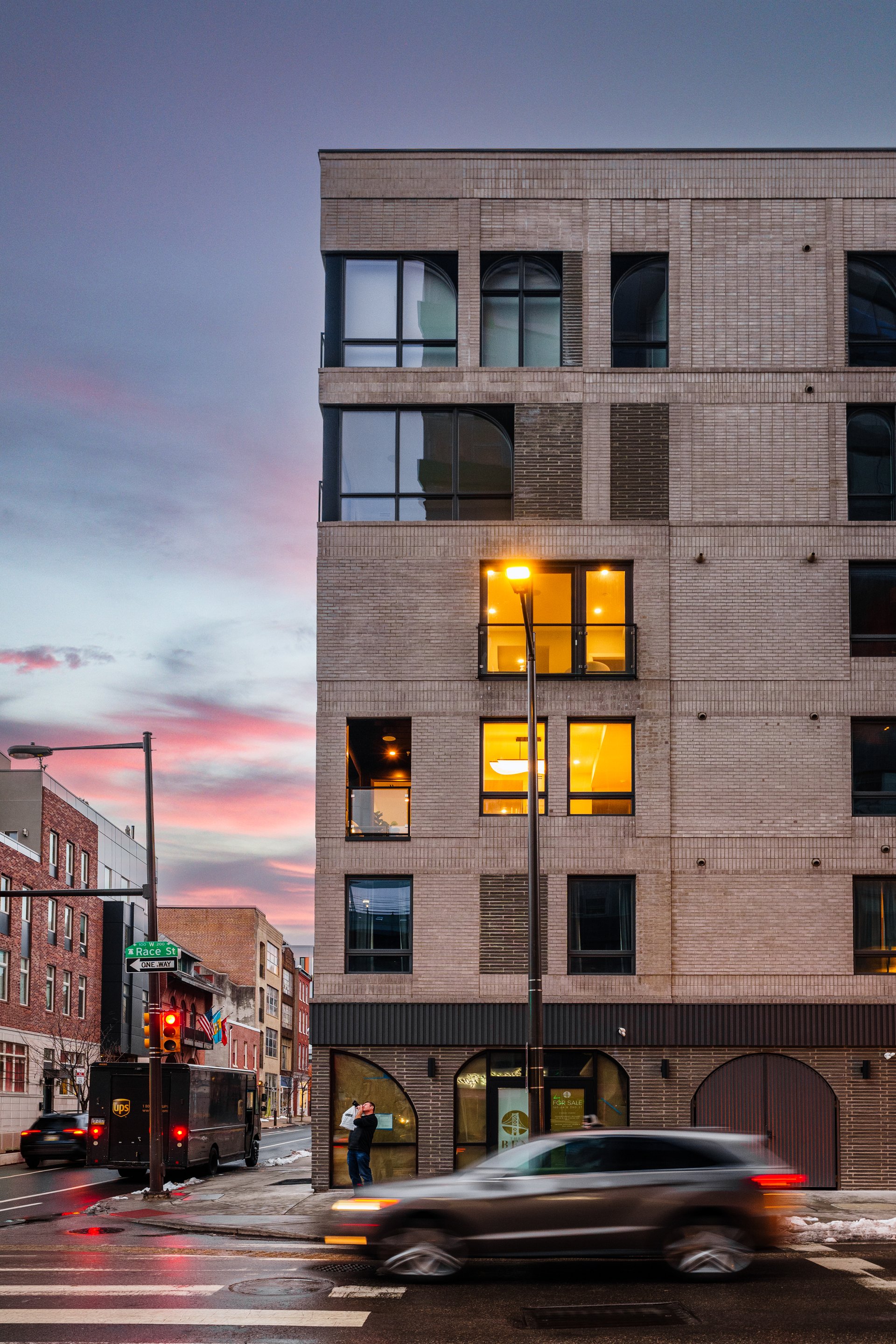 160-64 N 2nd Street #3R, Philadelphia, PA 19106