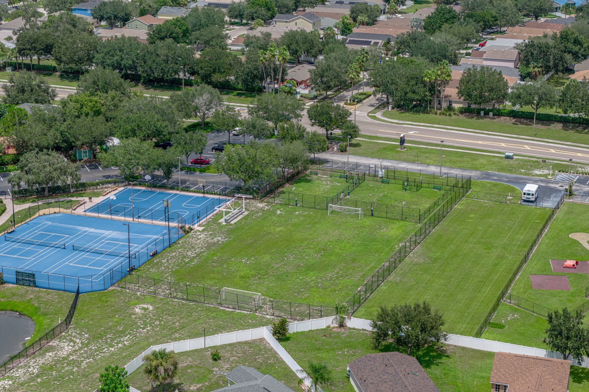 11578 HAMMOCKS GLADE DR
