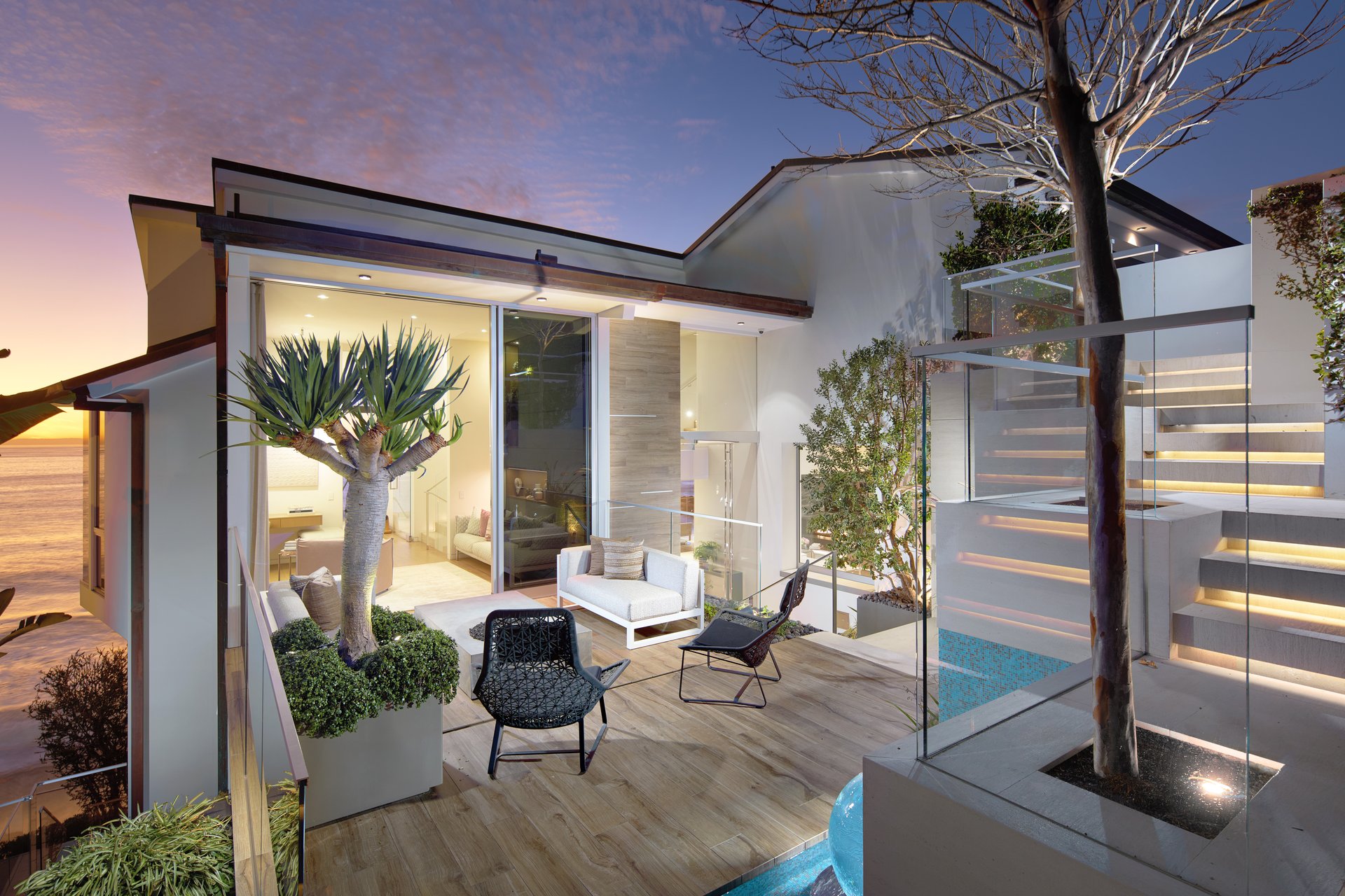 14 Lagunita Drive