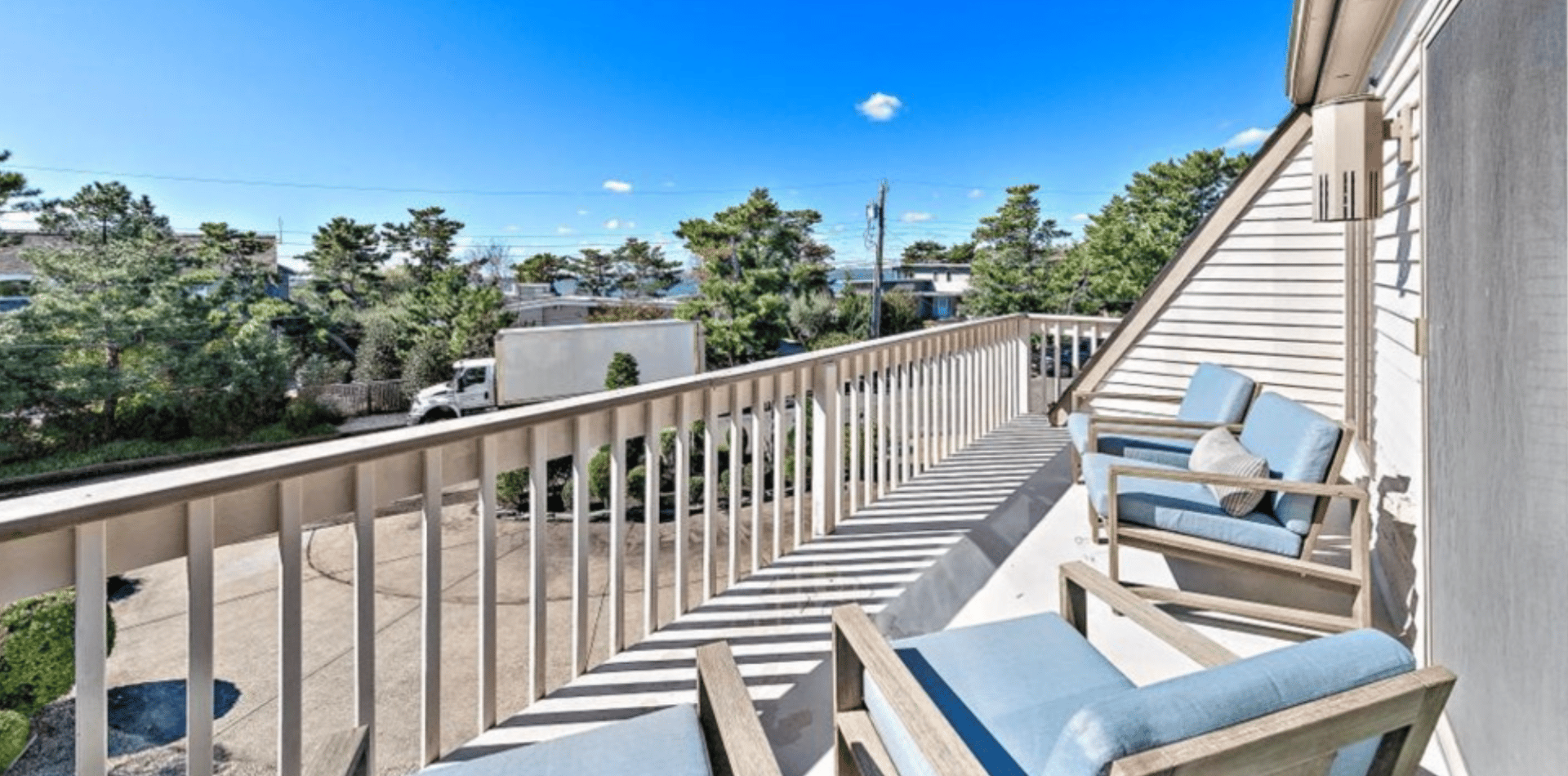 57 Bayview Avenue, Loveladies