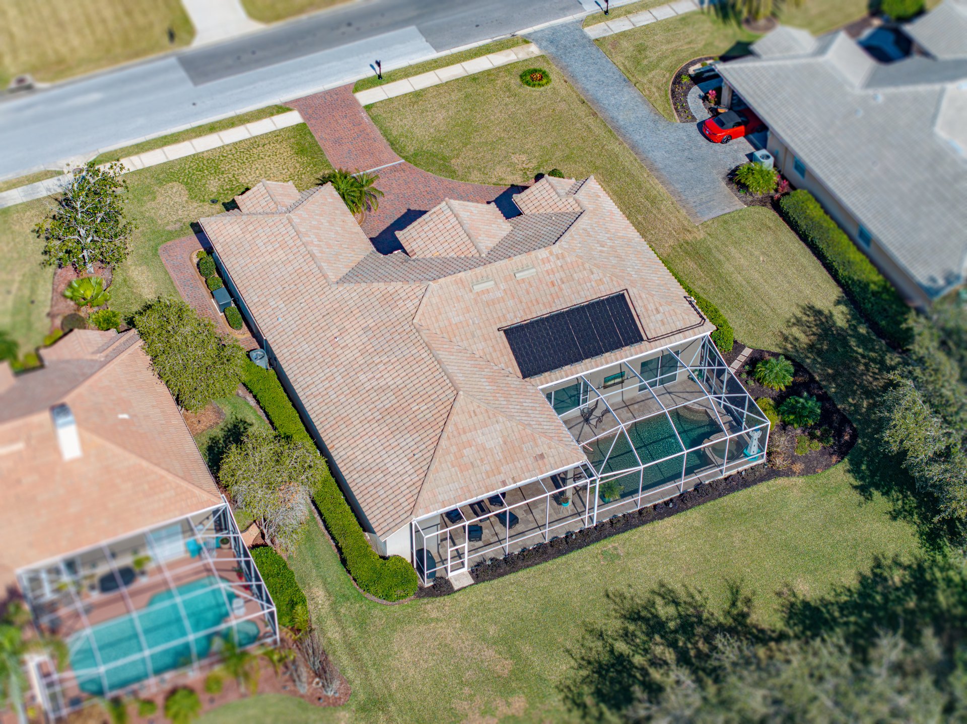 13854 THOROUGHBRED DR