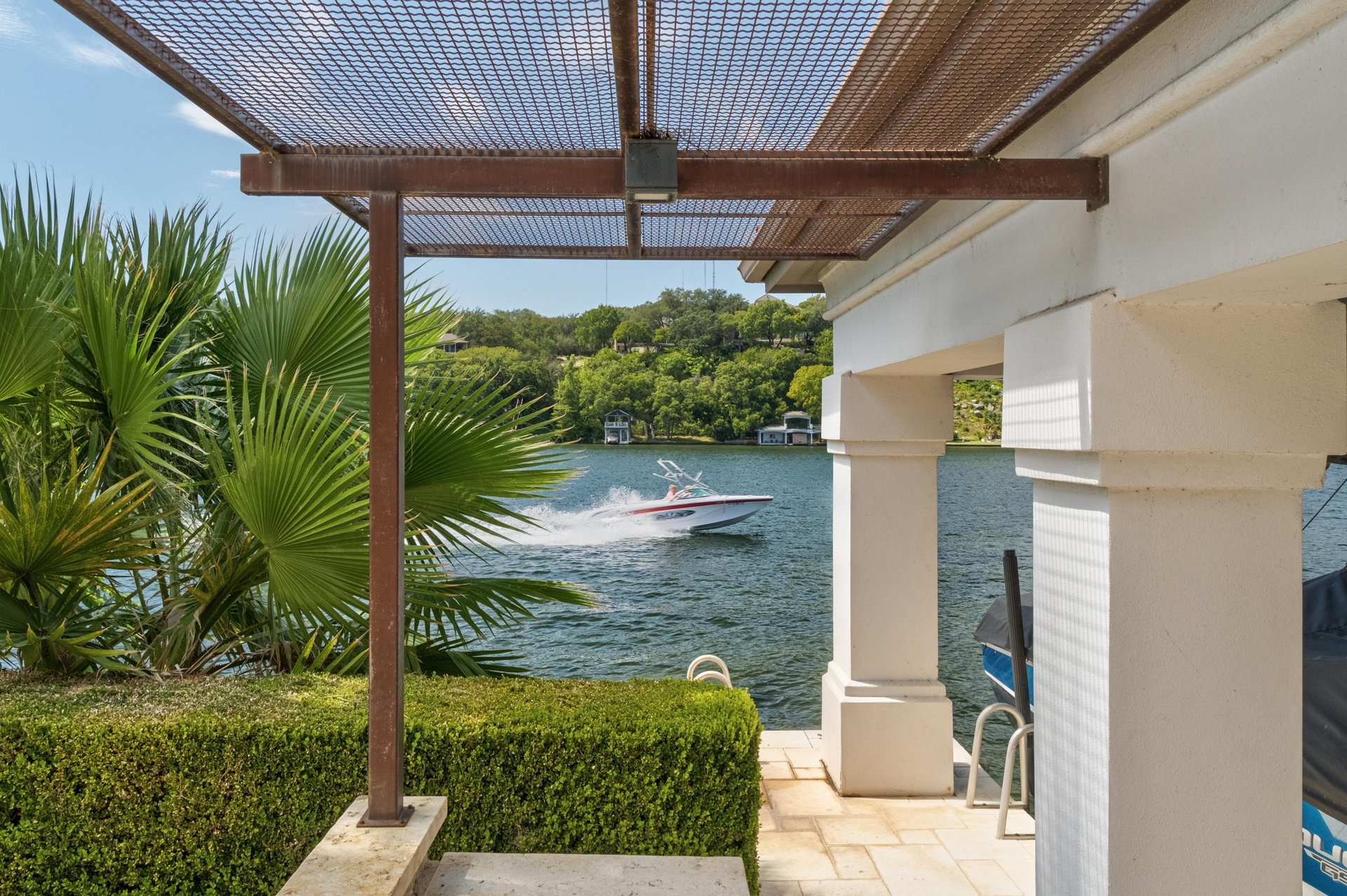 4516 Island Cove
