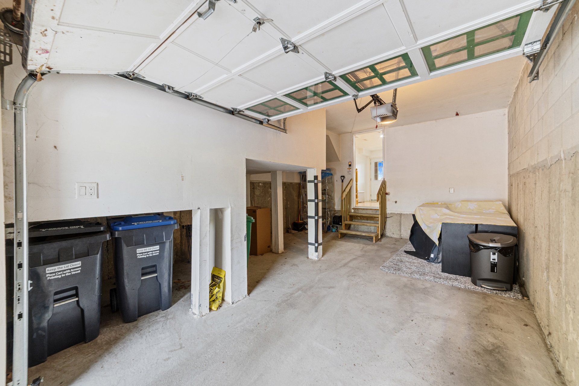 7166 Triumph Lane