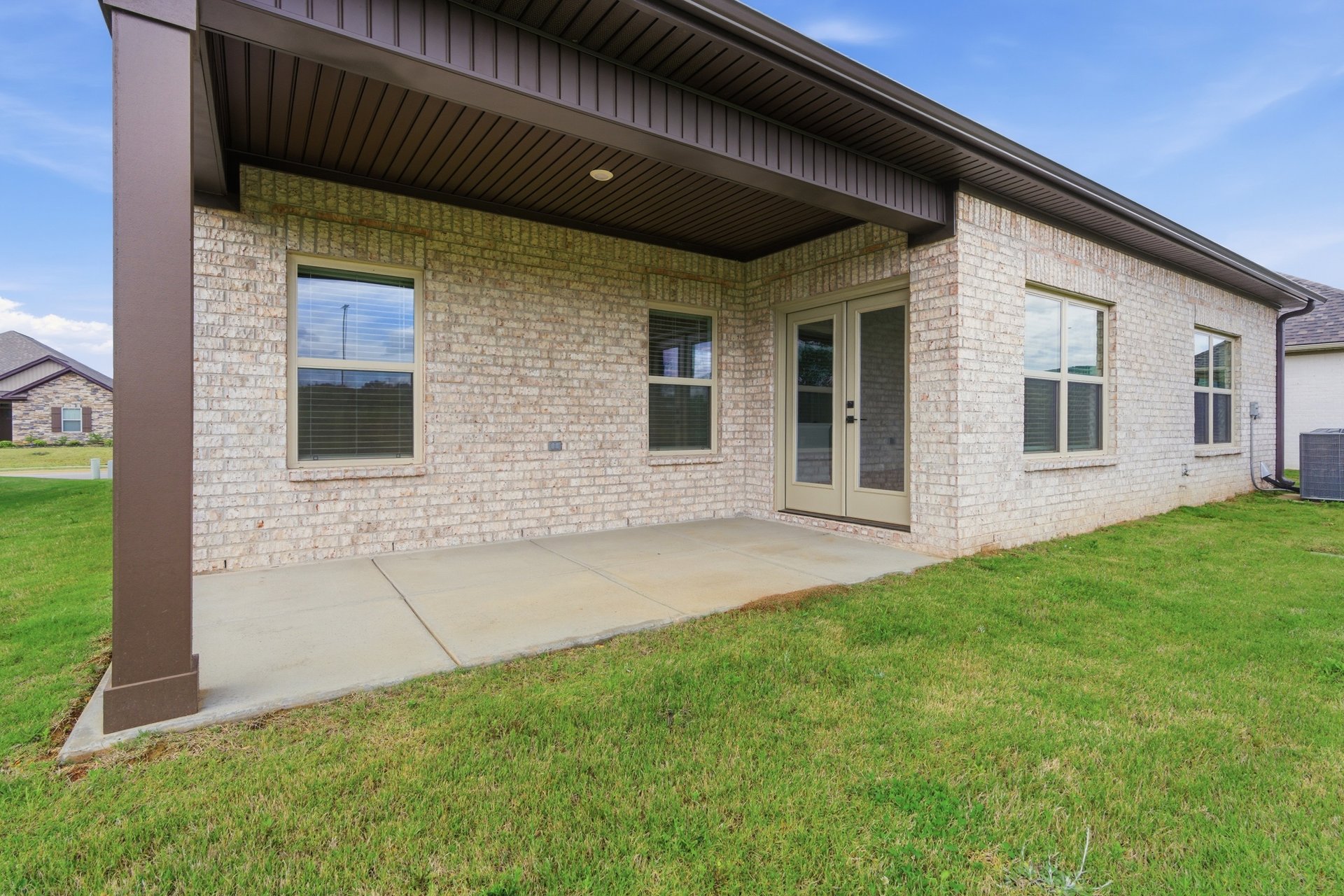 New Market New Build! Move-In Special!