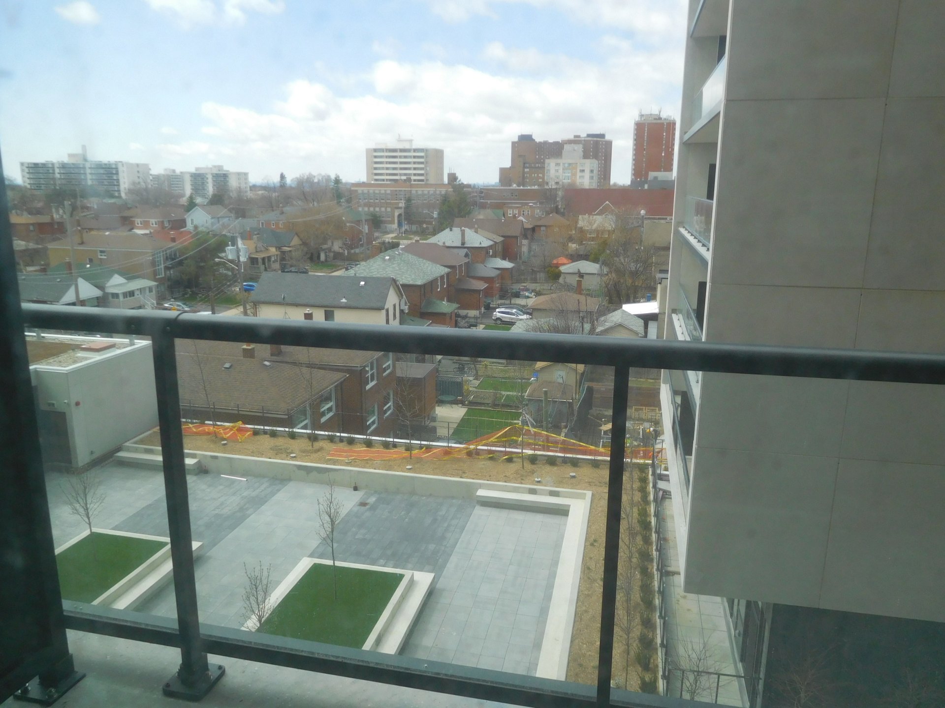 1603 Eglinton Avenue W 508