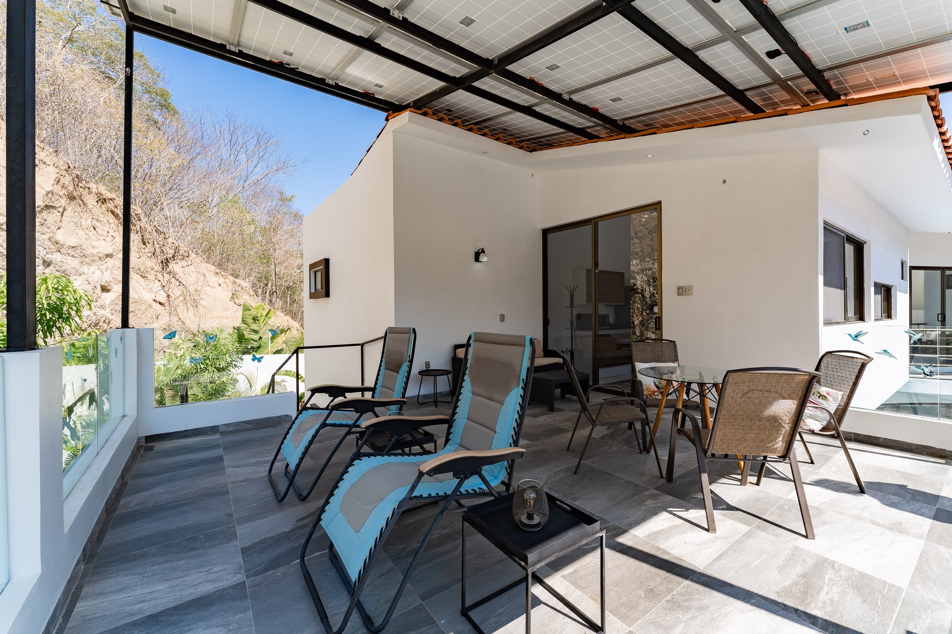 5 bedrooms, Single Family Homes, Villa de Caballos