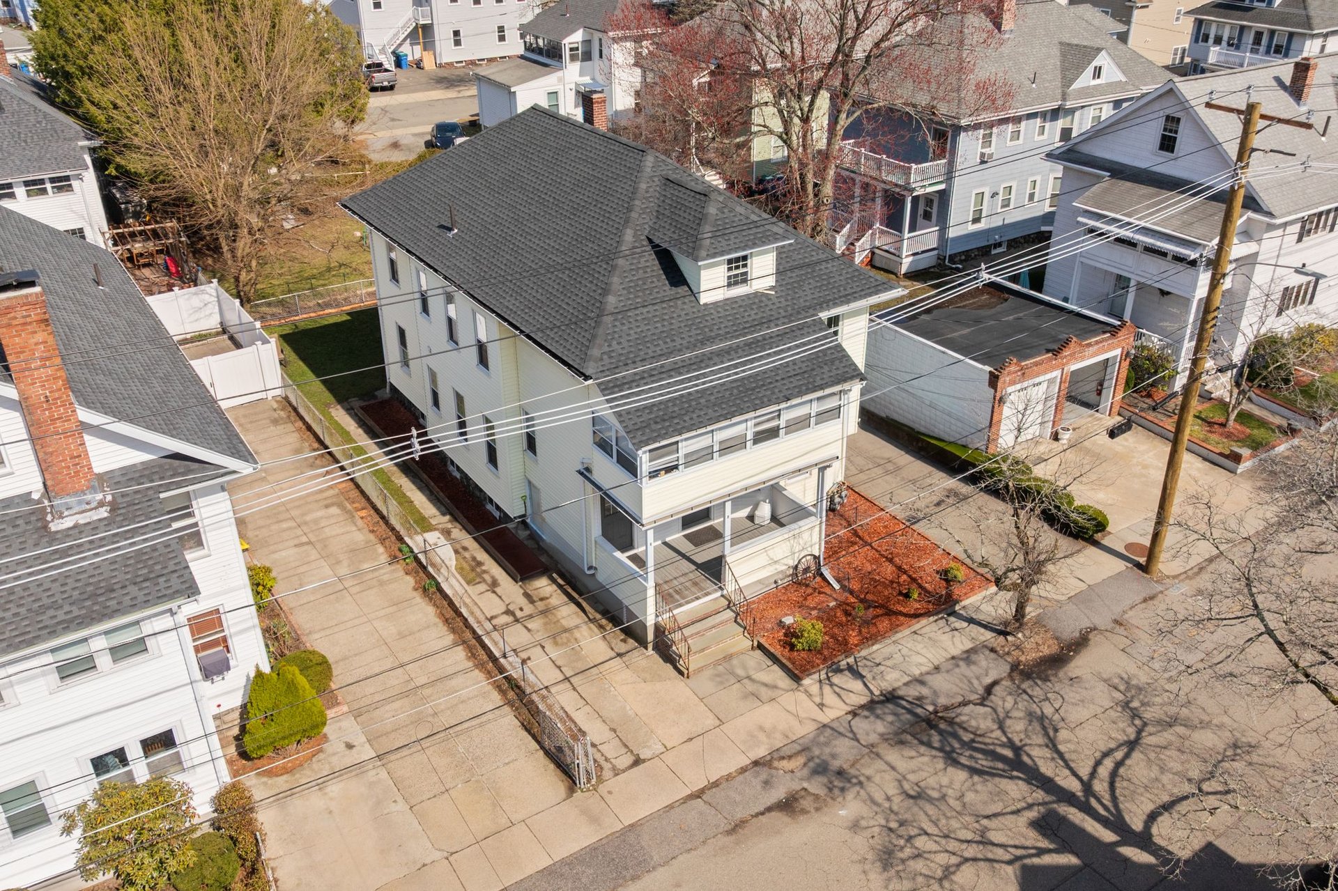 5-7 Pearl St