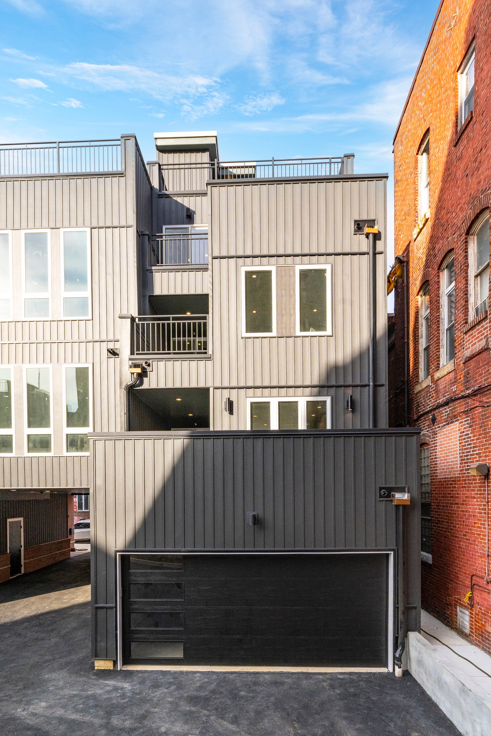 310 Reed St, Philadelphia, PA 19147