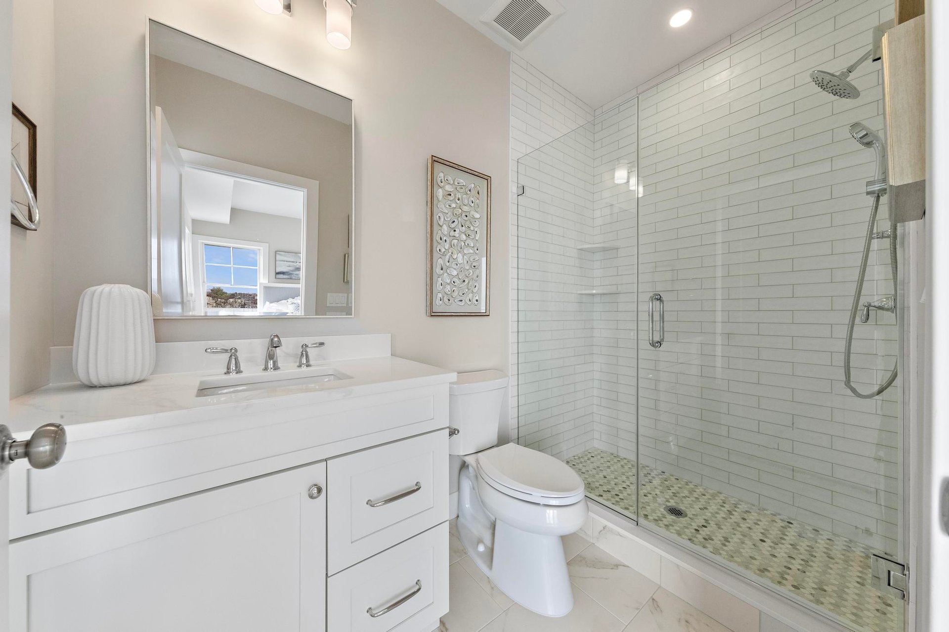 2600 Long Beach Blvd, Buccaneer Unit 13