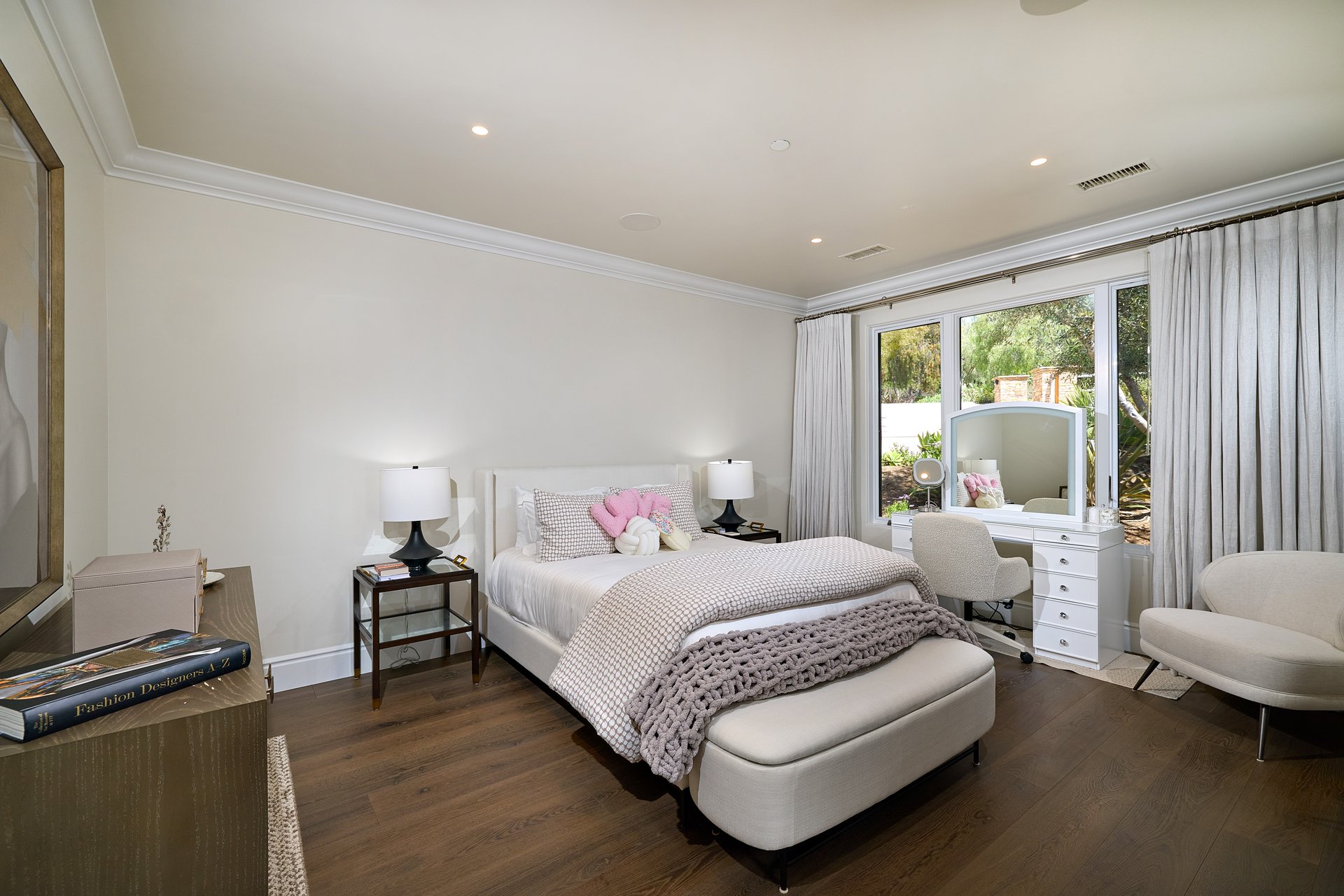  Rancho Santa Fe Living Redefined: Style, Space & Serenity
