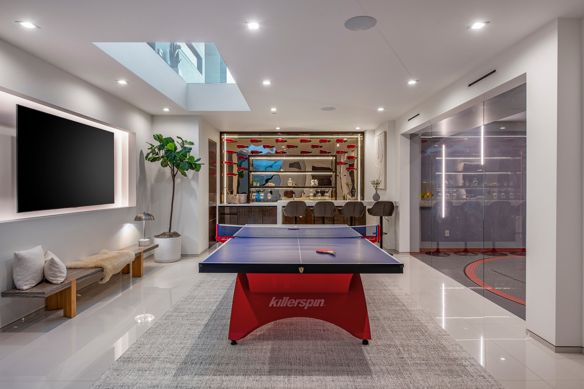 2301 Hercules Dr, Hollywood Hills