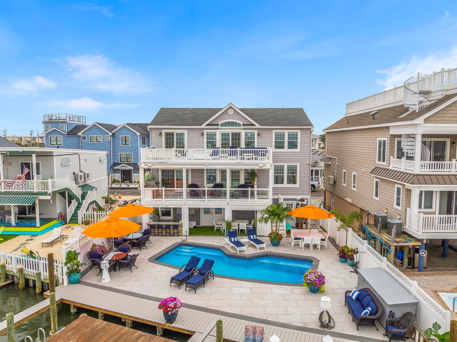 2108 Waverly Place