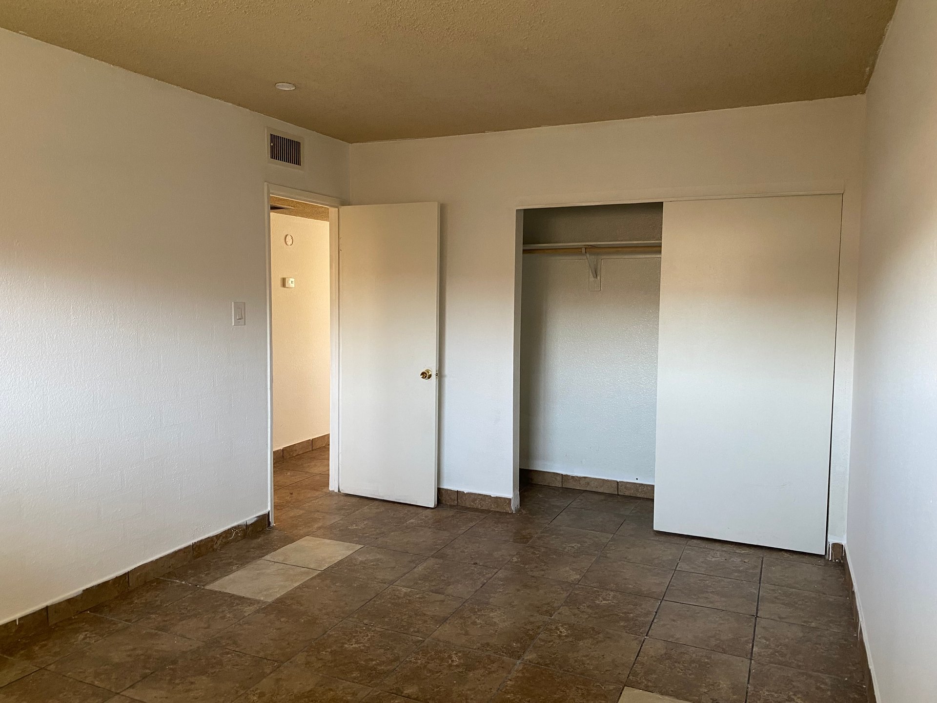 2321 Ellis Street #3