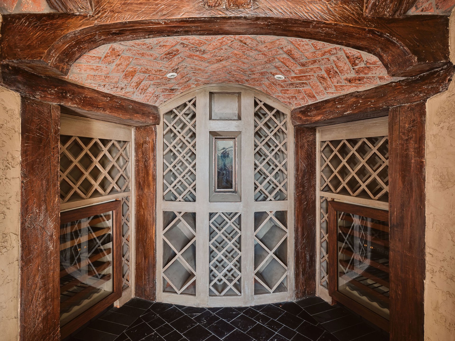 2705 Island Ledge Cove