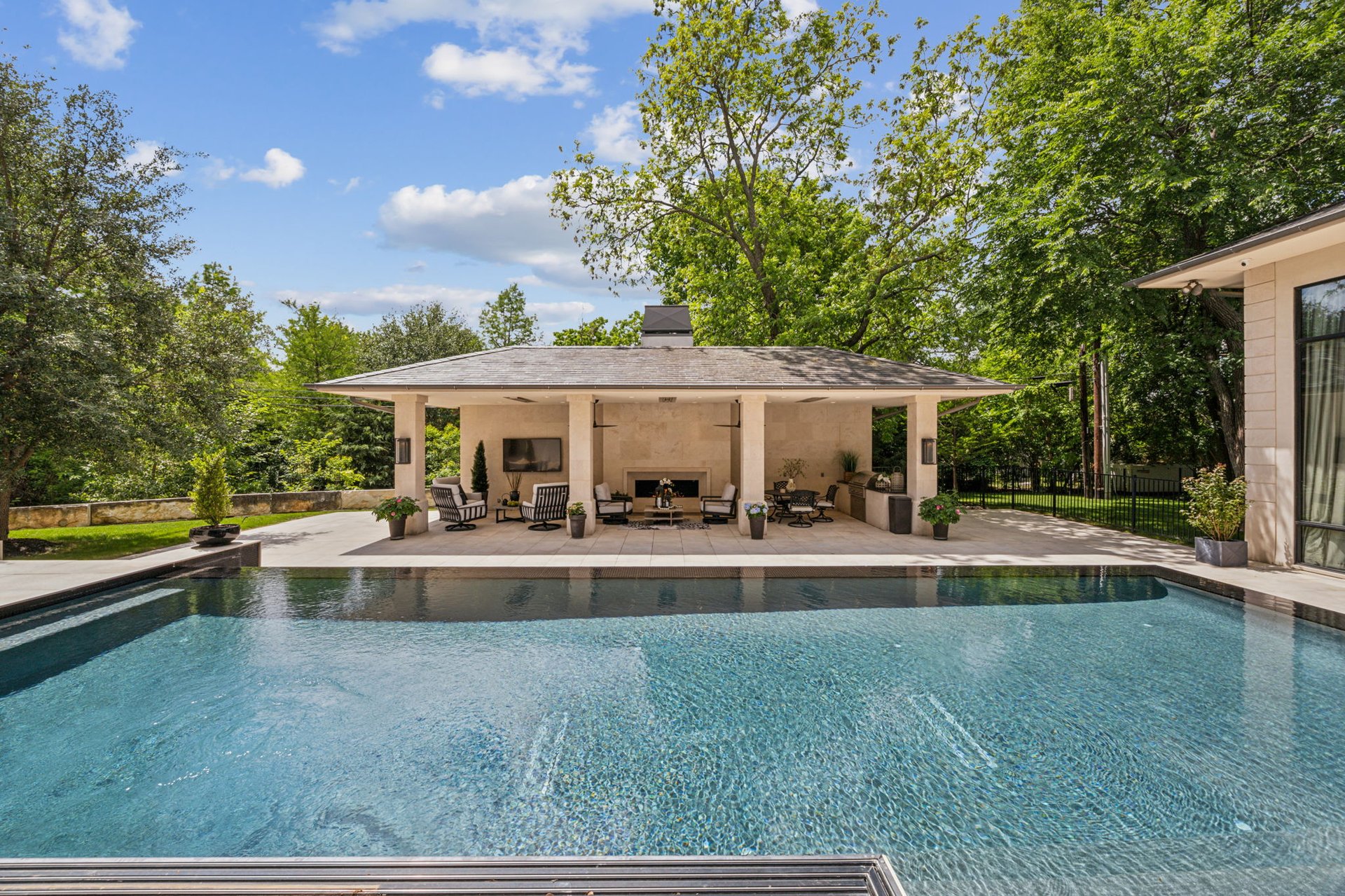 Modern Italian in Preston Hollow 