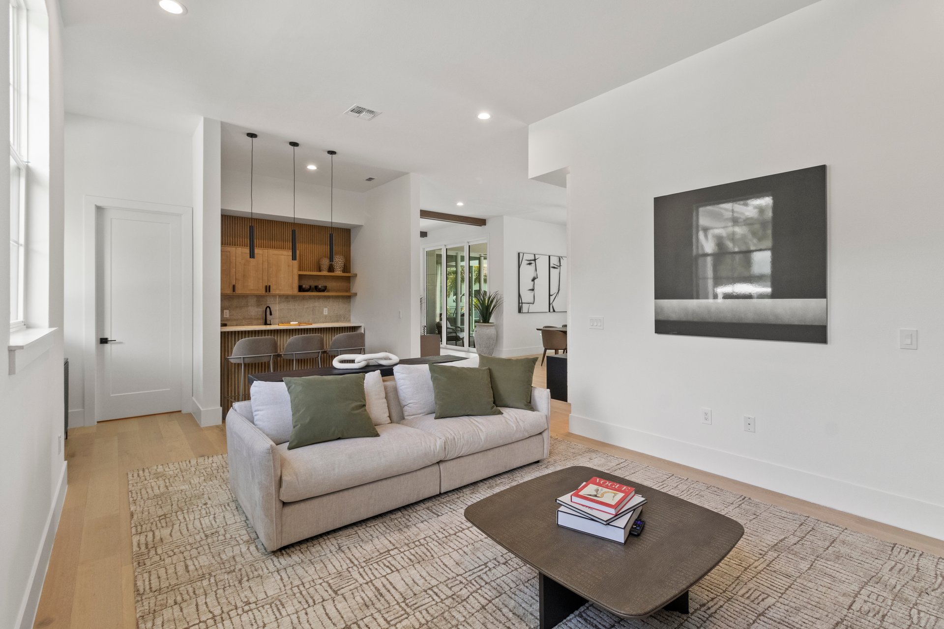 7706 Ficquette Rd- Windermere