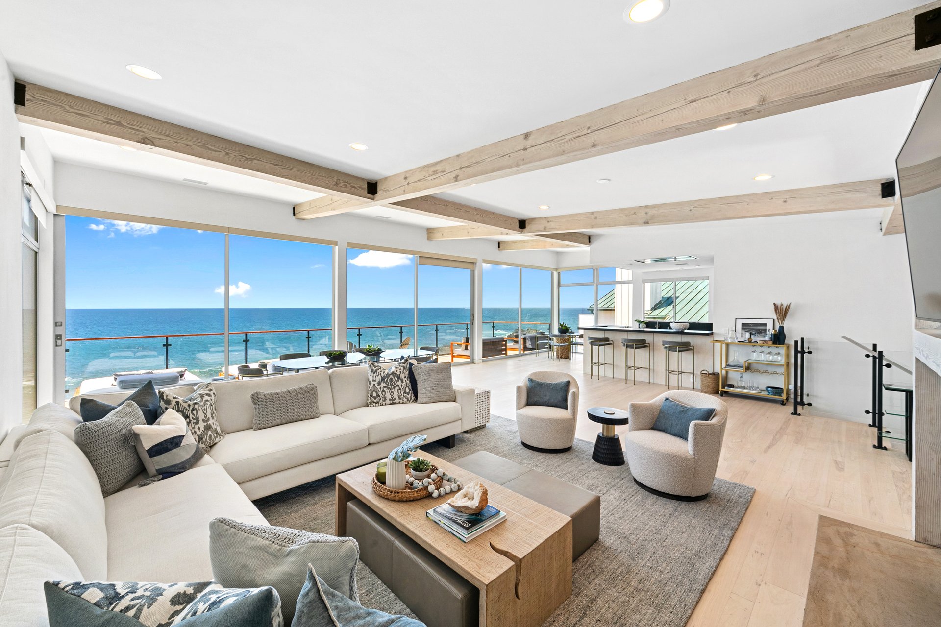 24928 Malibu Rd