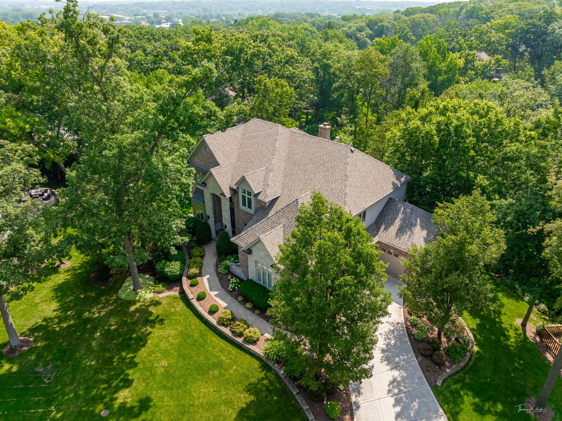 Luxury Home in Lisle