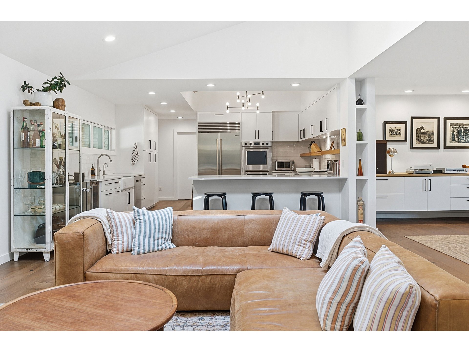 4508 Erin LN