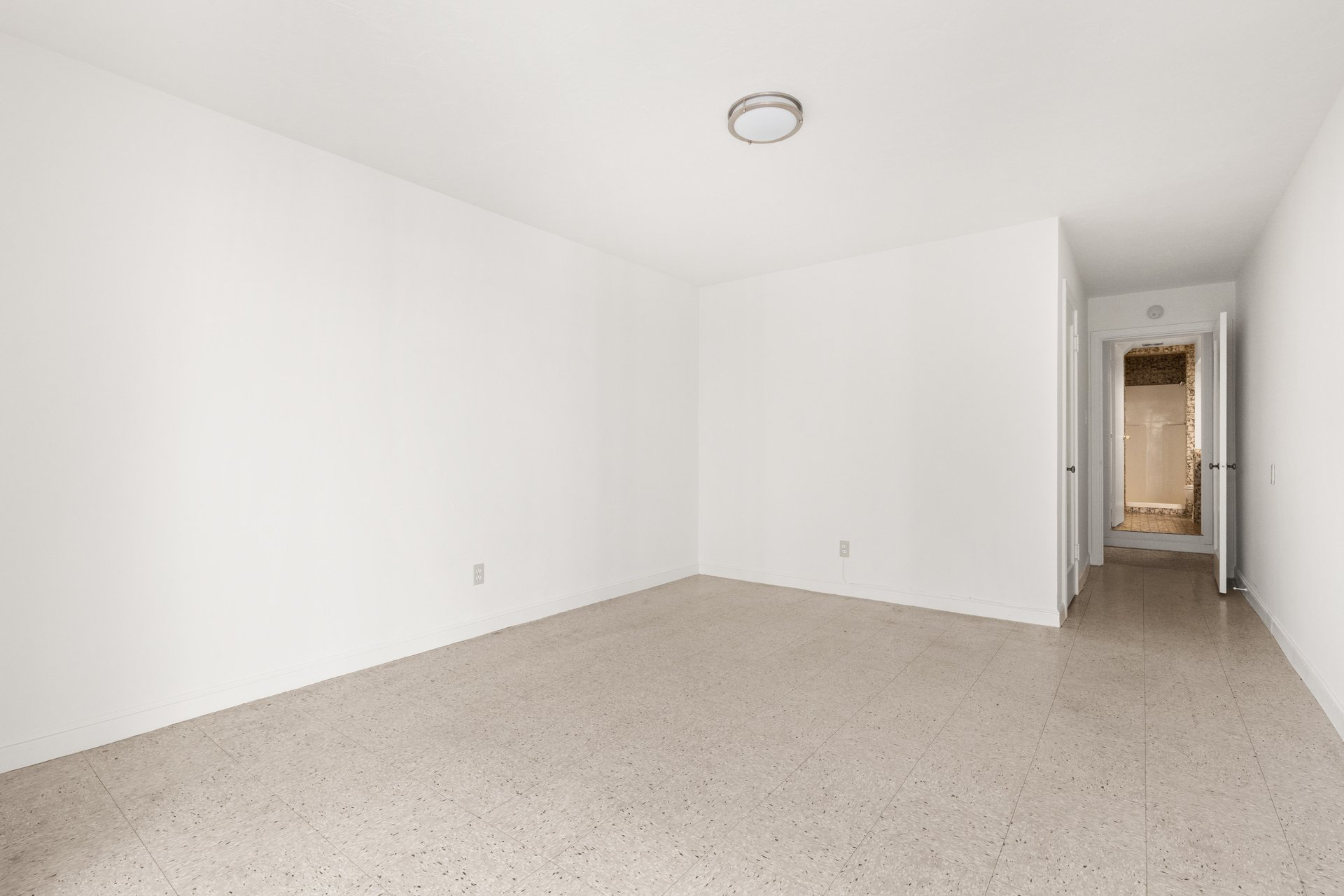 2666 44th Ave