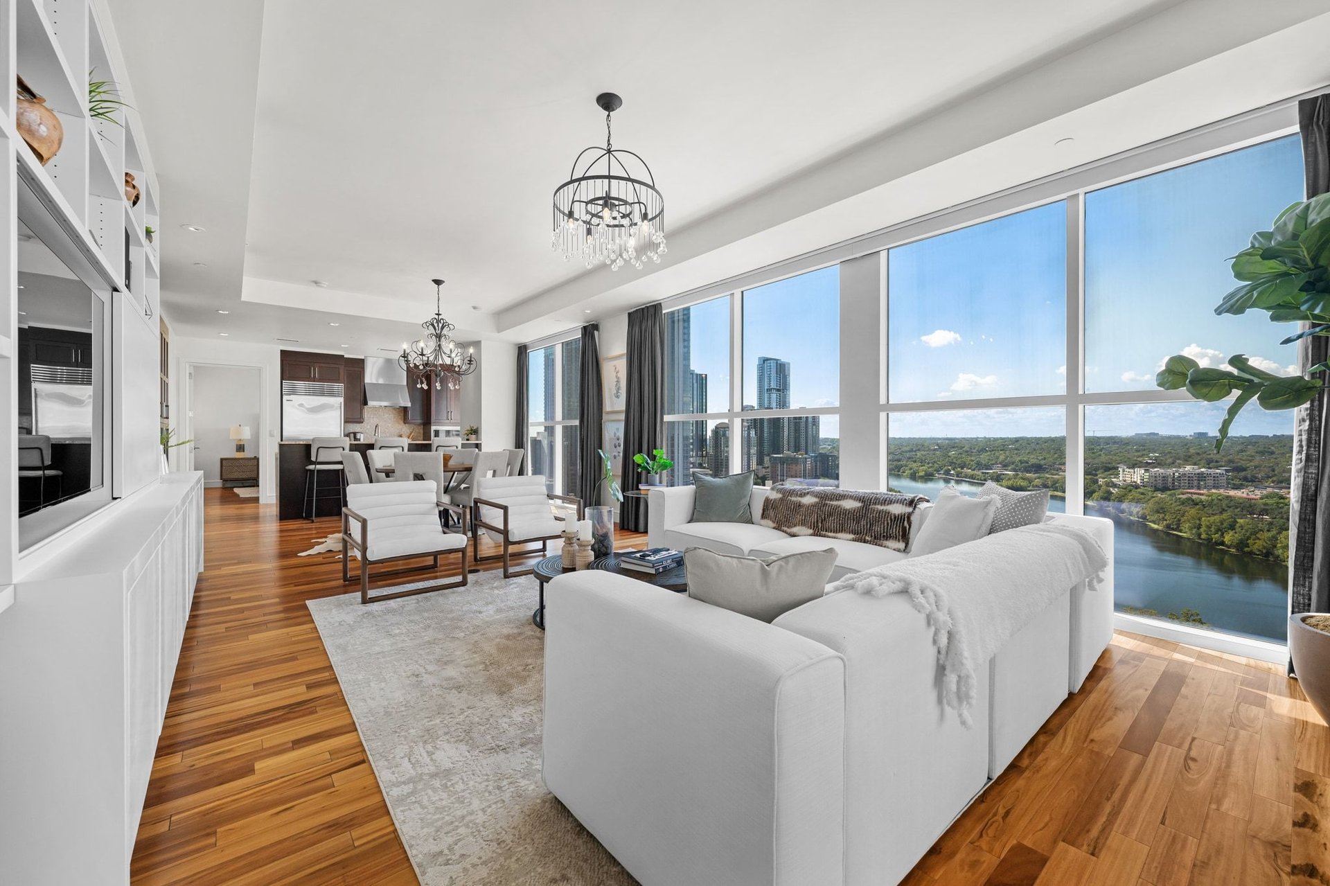 98 San Jacinto Blvd #1701
