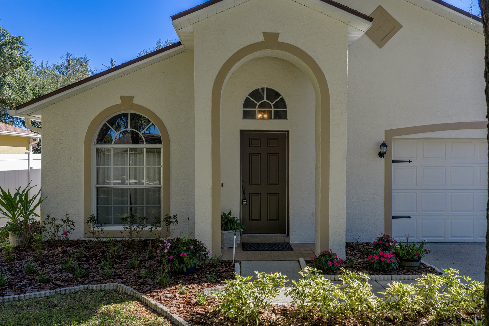 3007 CASTLE ROCK CIR