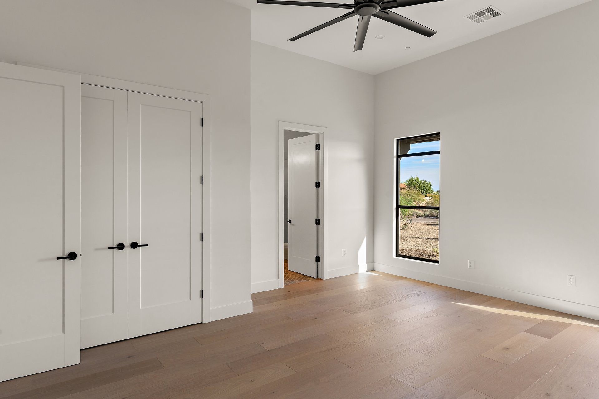 12612 E Mountain View Road