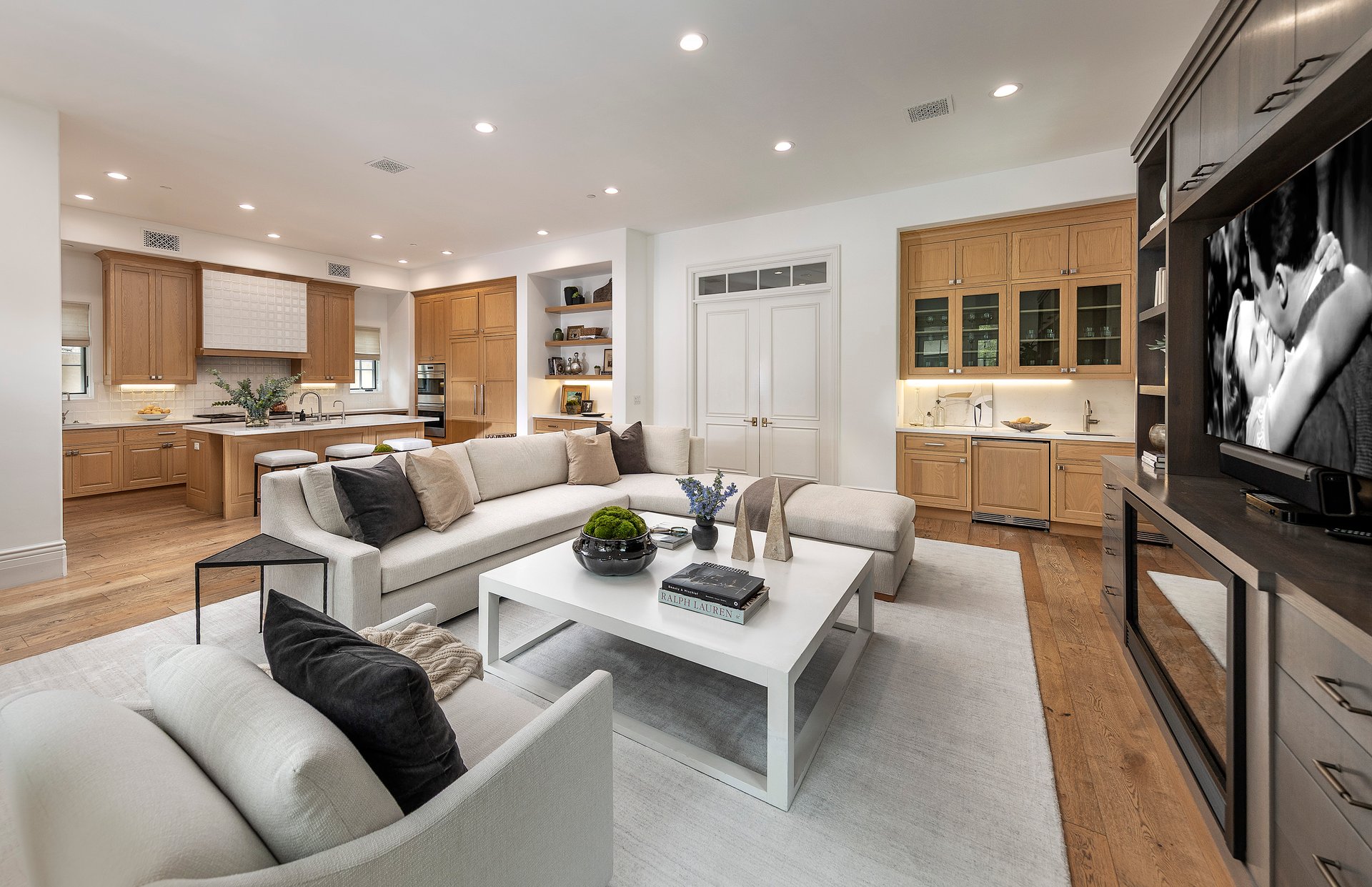 10210 Century Woods Dr, Century City