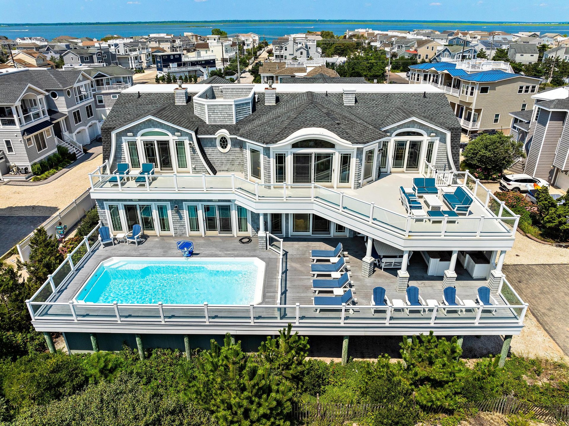 1095C Long Beach Blvd, North Beach