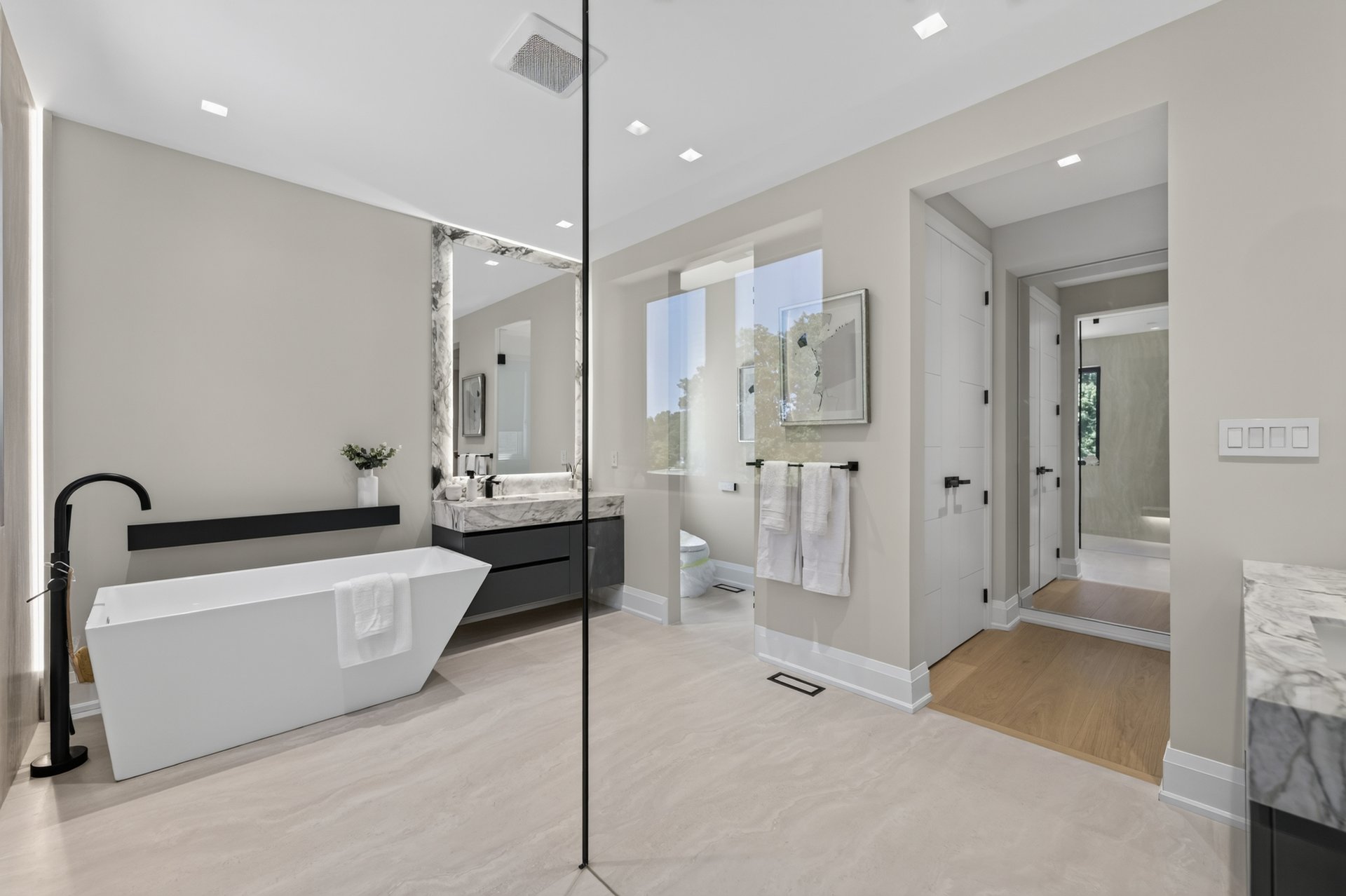 197 Polly Drive, Oakville