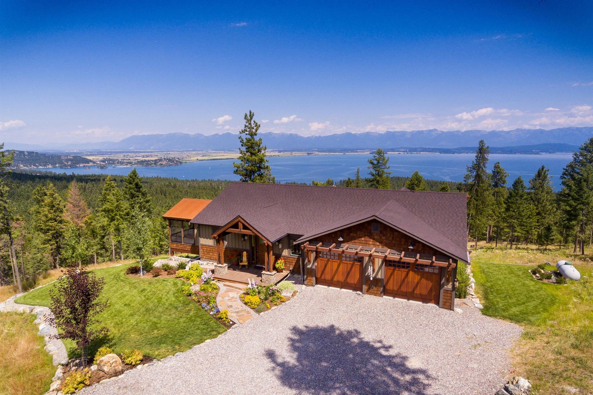 985 Bear Mountain Rd