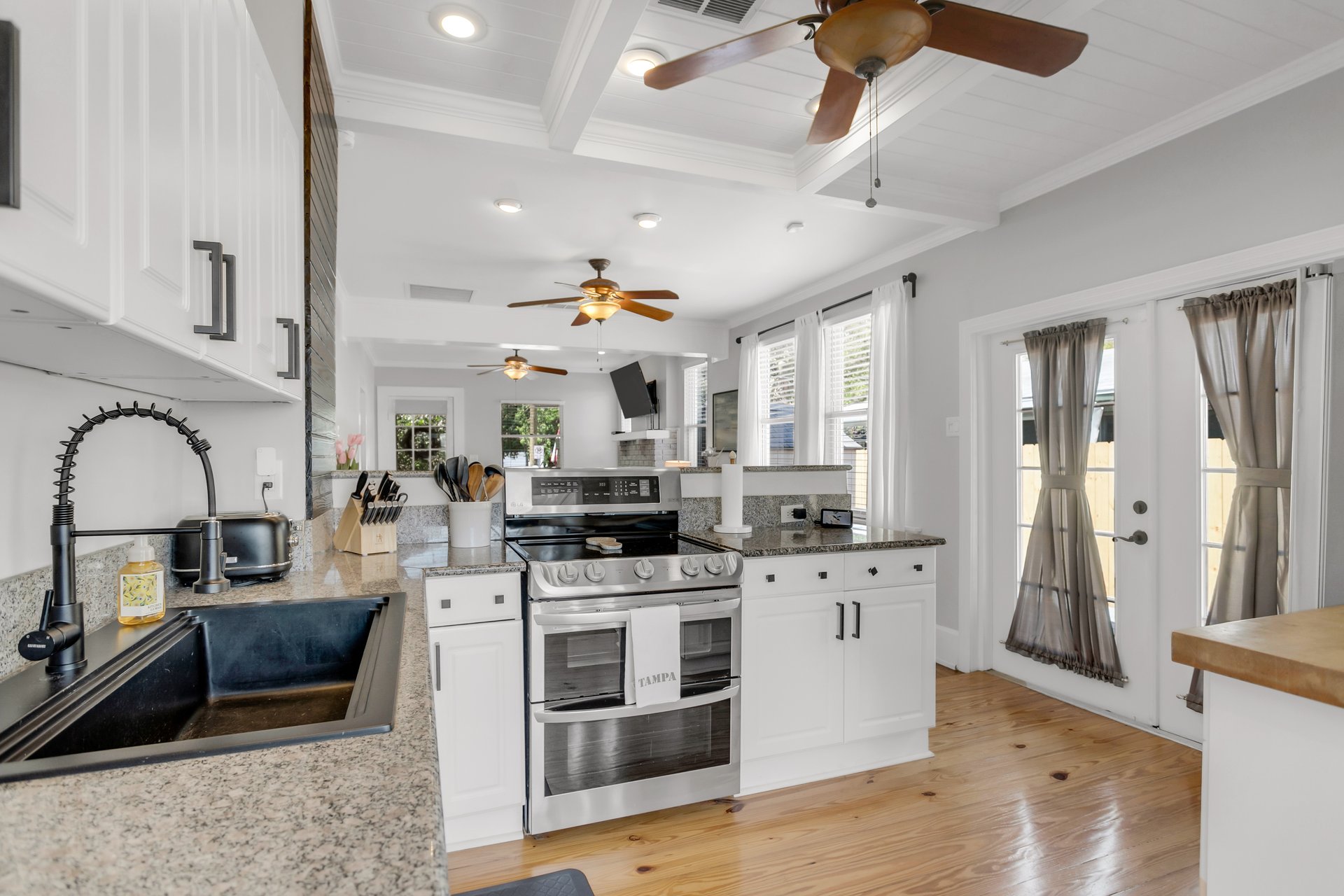 3220 W SAN PEDRO ST