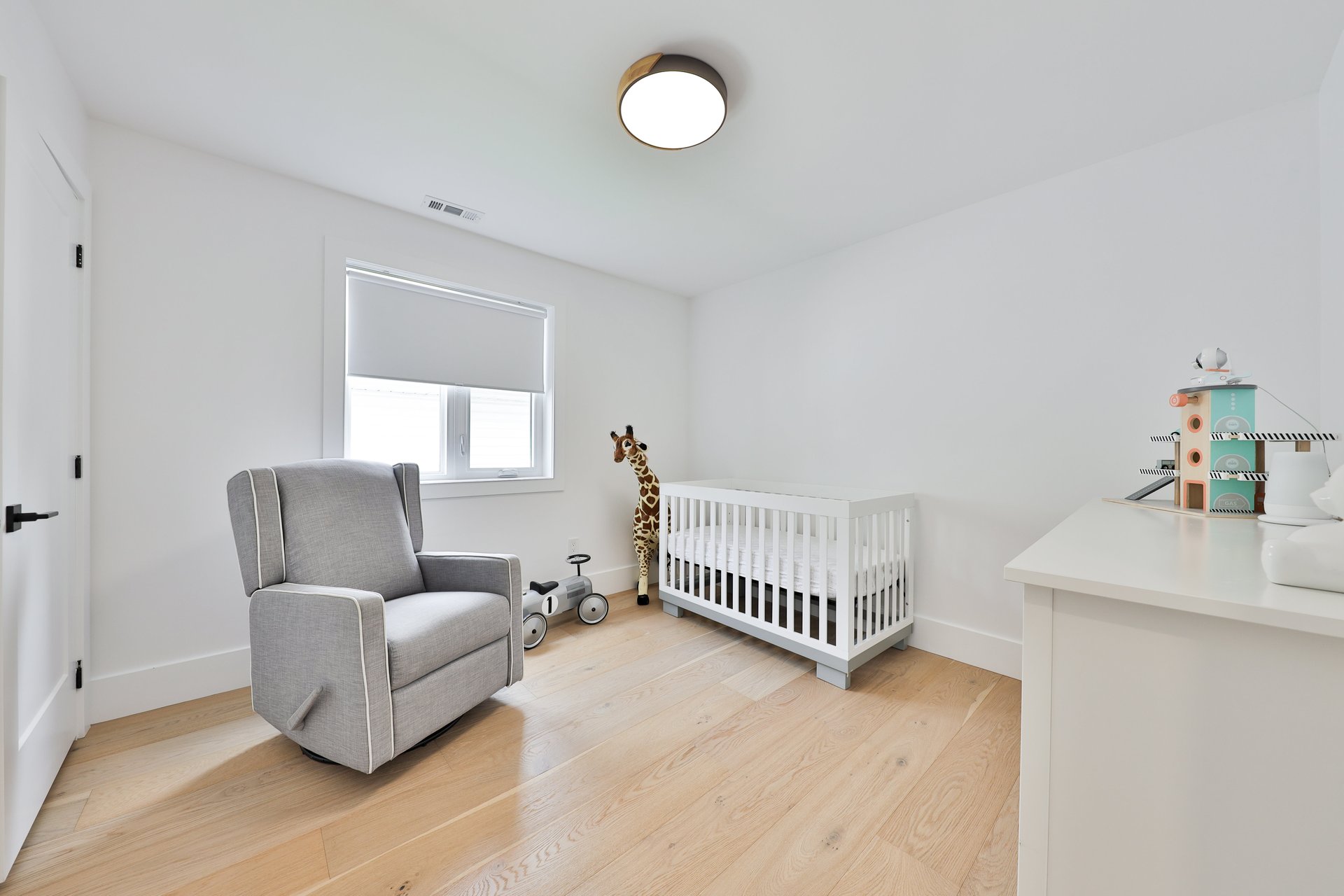 1506 Newlands Crescent, Burlington