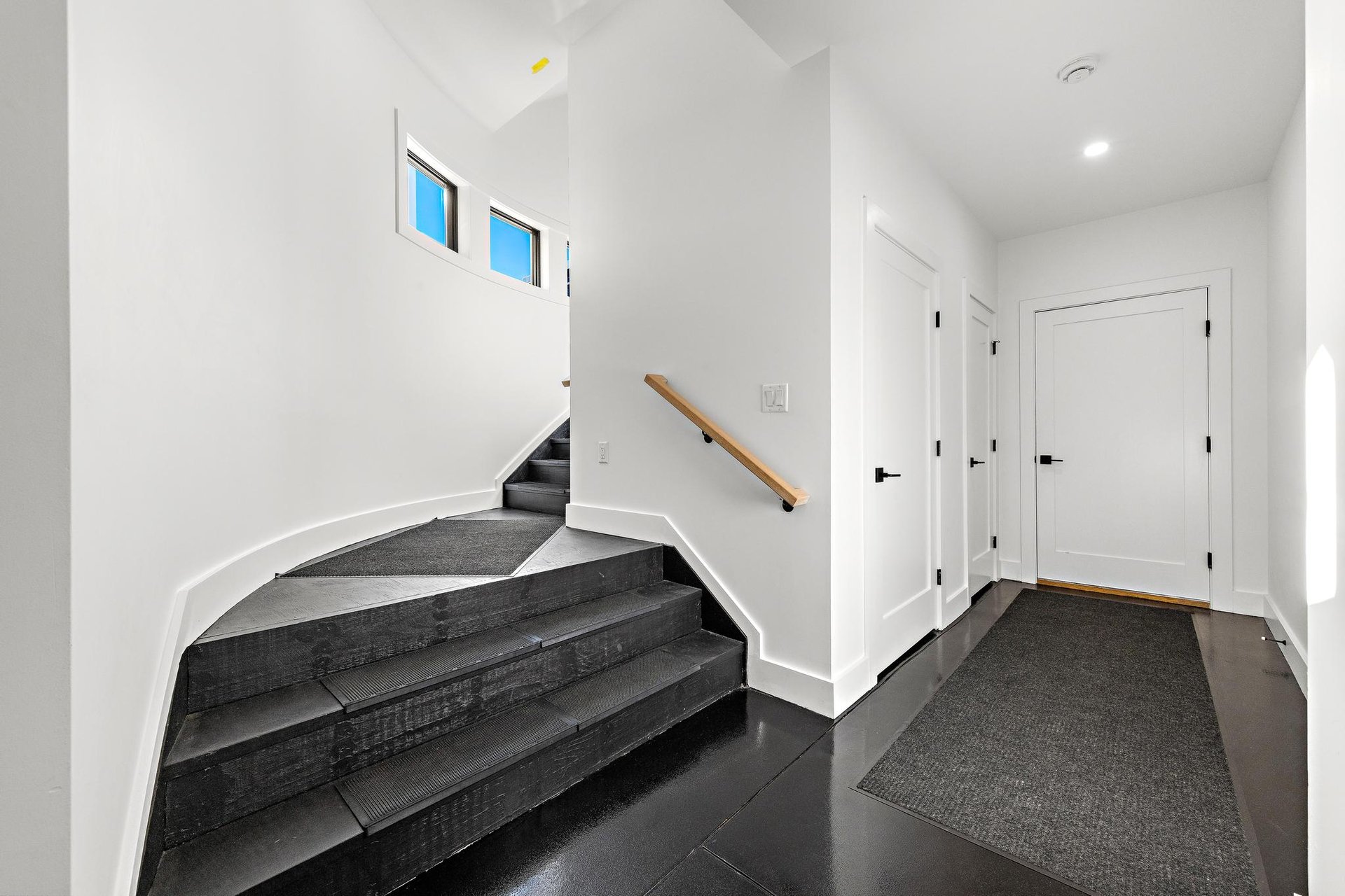 198 Bernard Drive, Manahawkin
