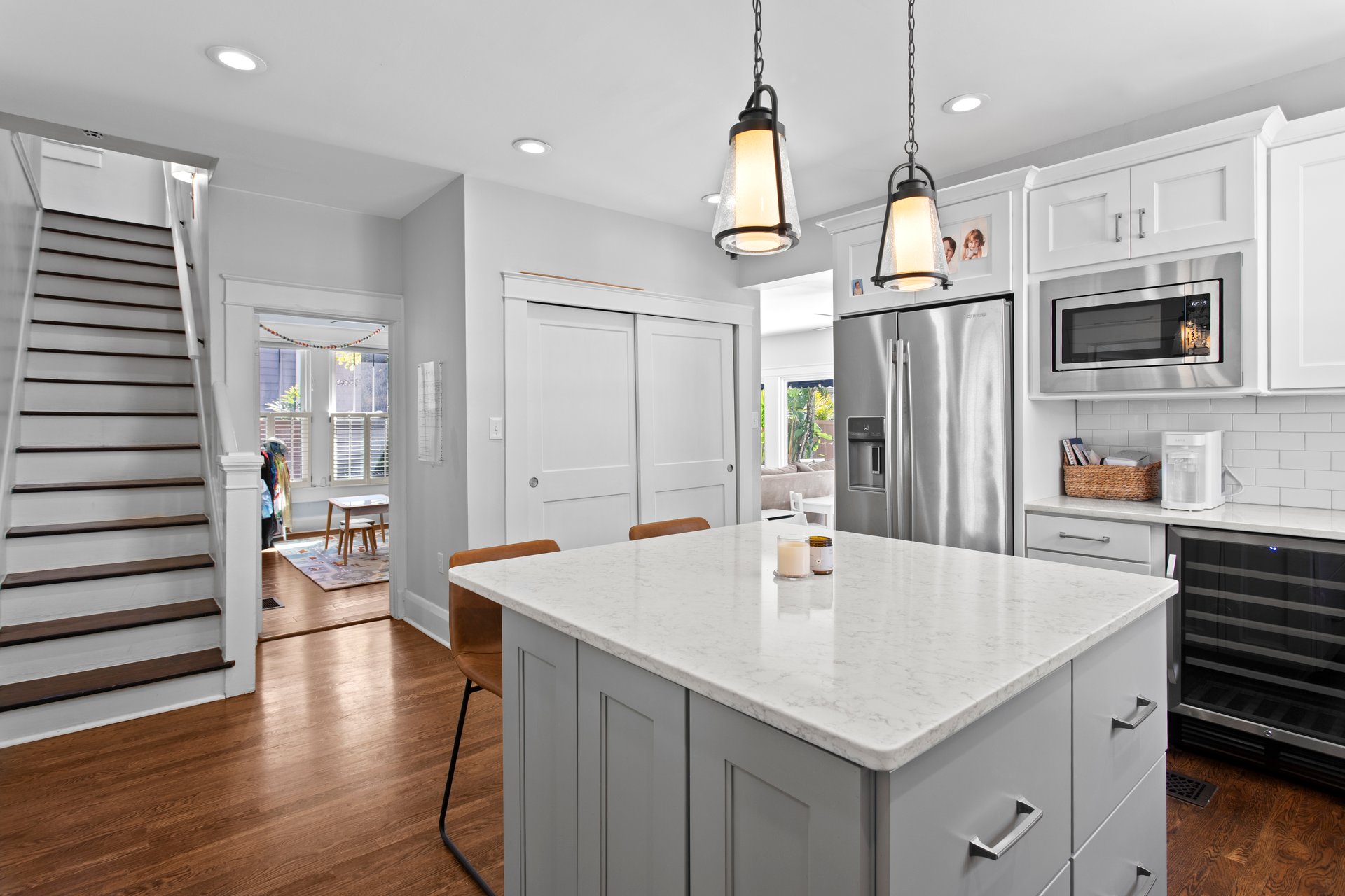 2810 W MORRISON AVE