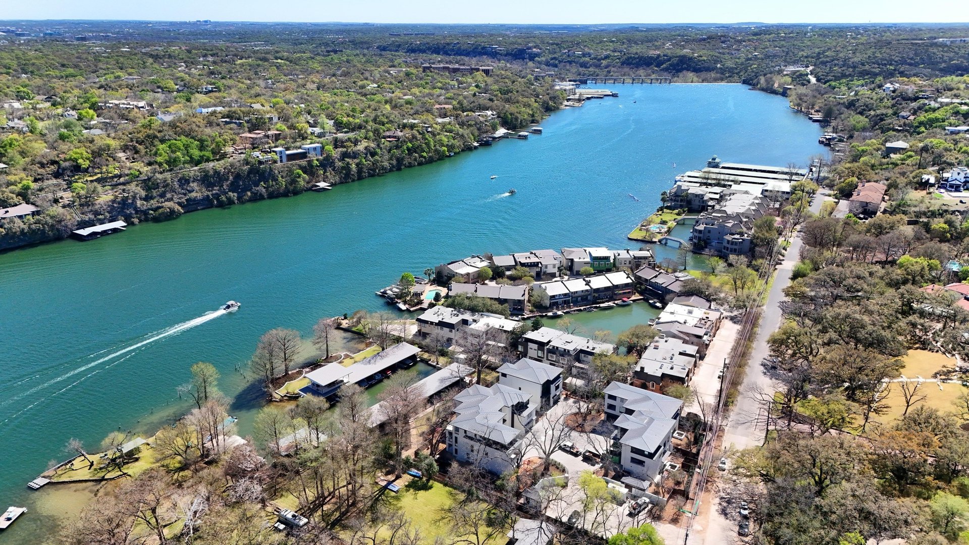 2503 Westlake Drive #4