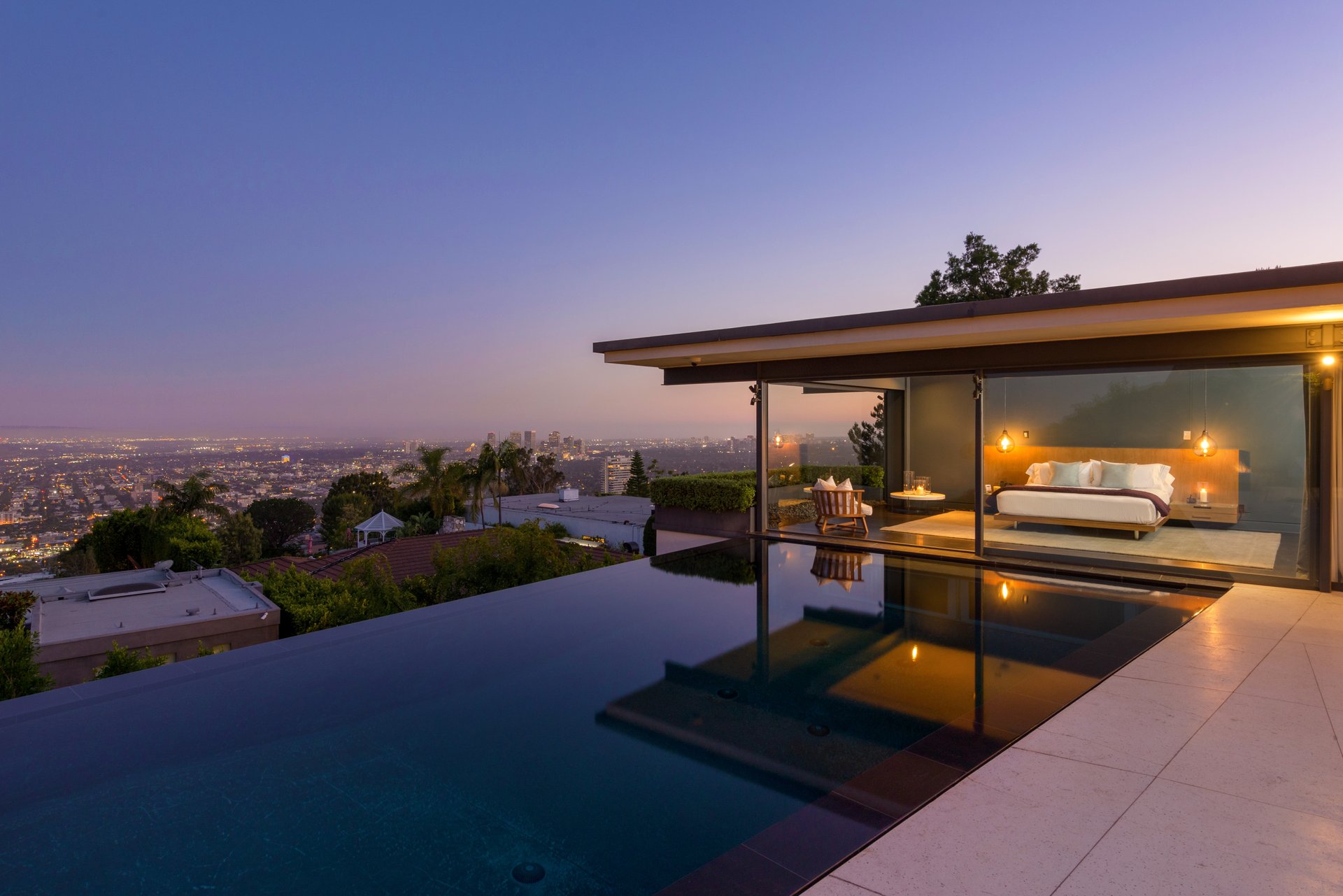 9010 Hopen Place, Sunset Strip