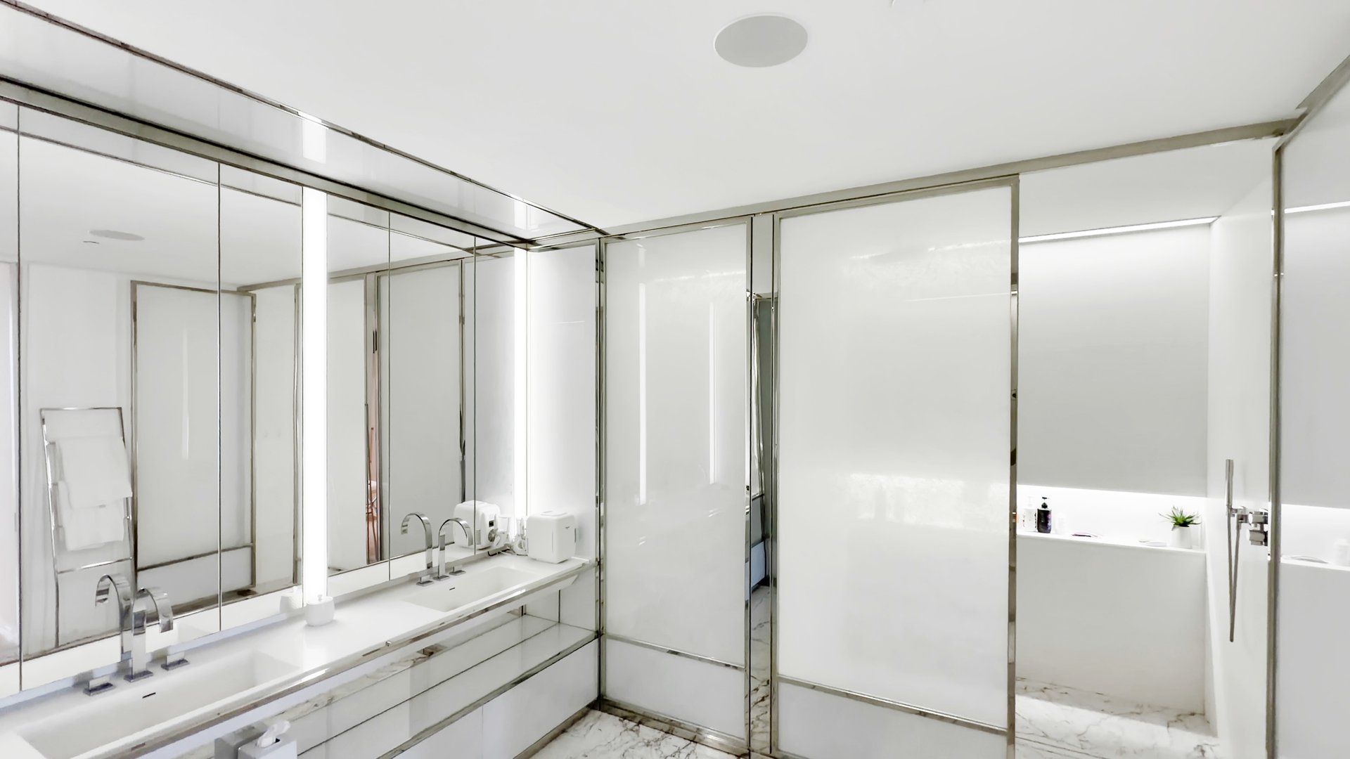 Faena House