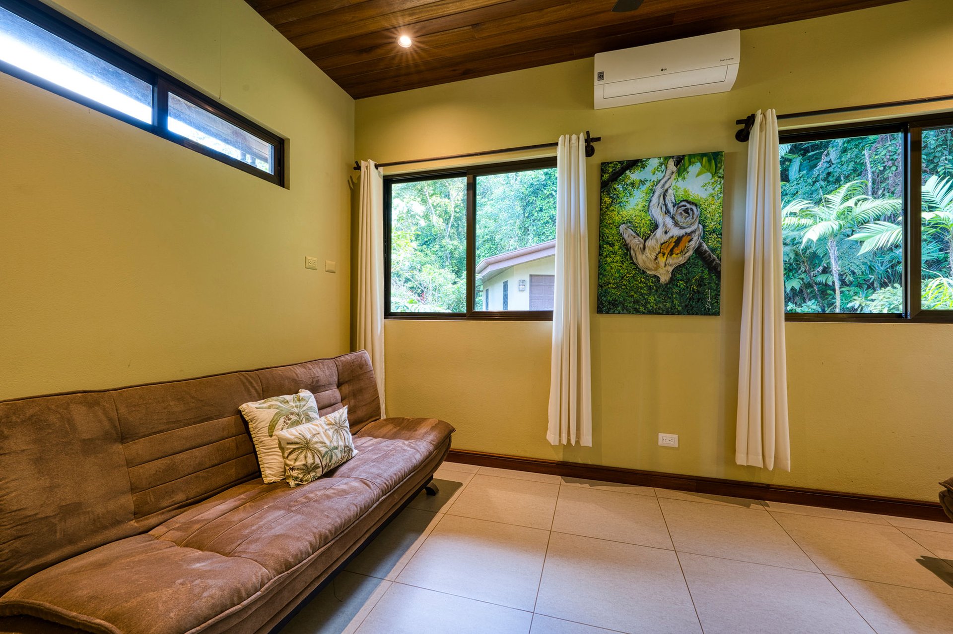 Casa Bambú – LUXURY 5 BEDROOM ESTATE WITH EXCEPTIONAL OCEAN VIEWS