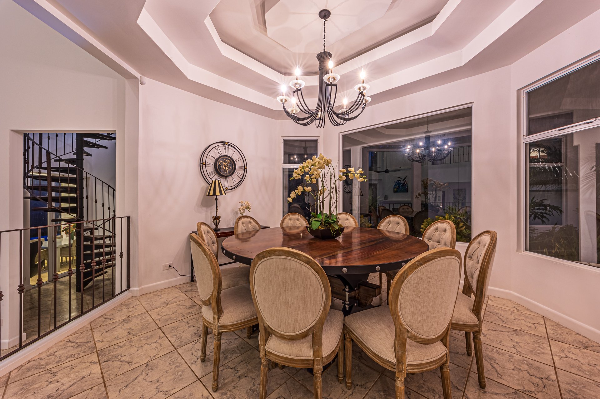 16 ACRES – 6 Bedroom Grand Estate With Guest House, 15 Minutes to Dominical, SPECTACULAR OCEAN VIEWS!!!